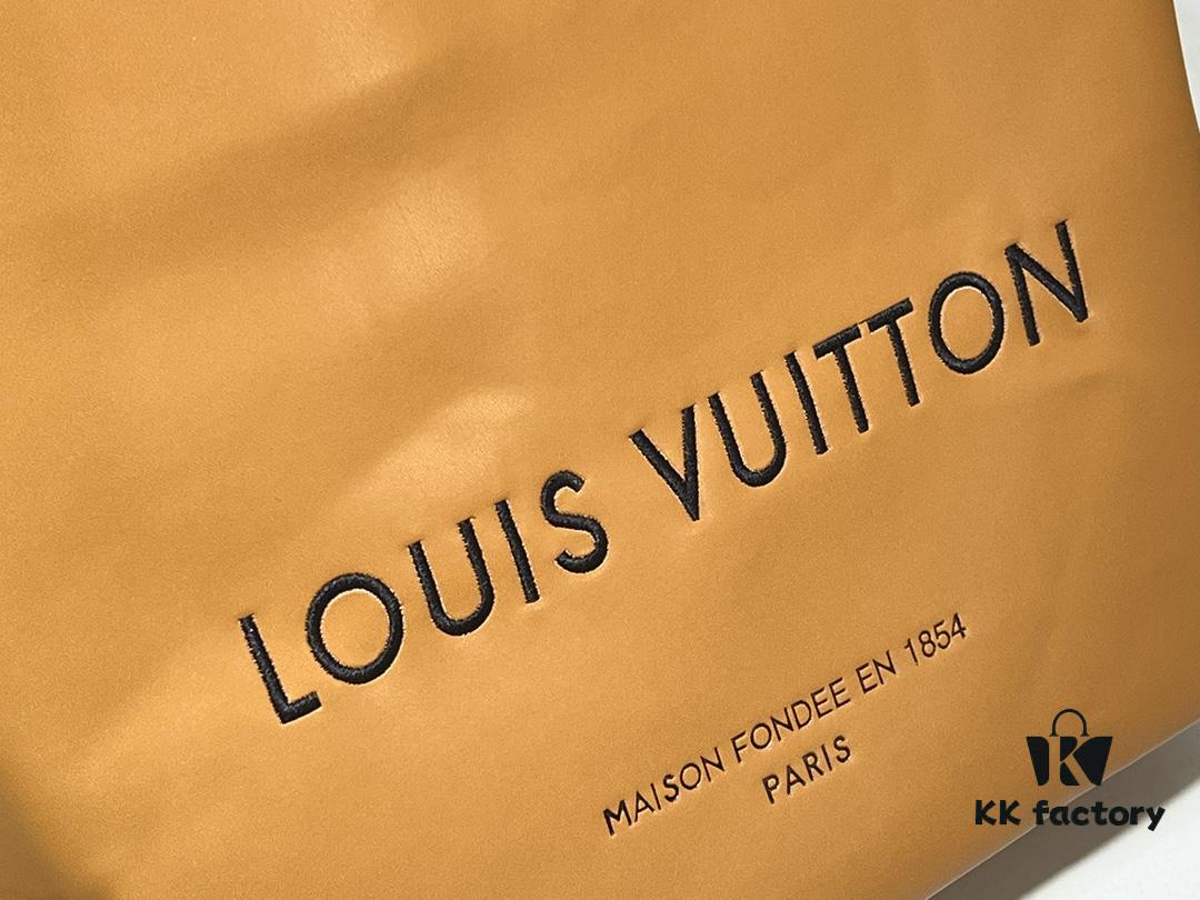 Medium Shopper Bag M24457