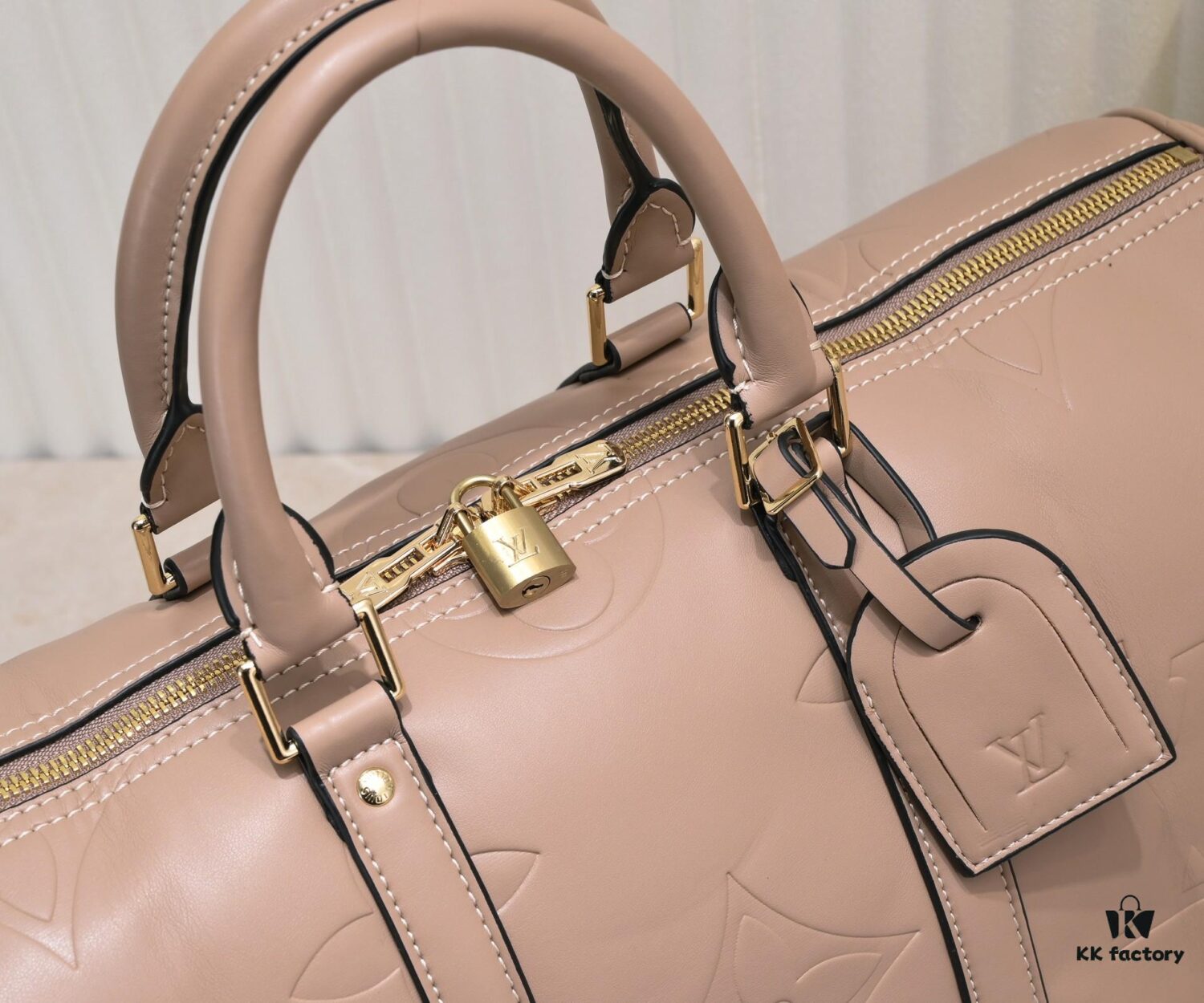 N44810 45532 Upgraded Version 45cm Imported Full-Grain Leather Black Embossed Large Flower Travel Bag N41416 45532