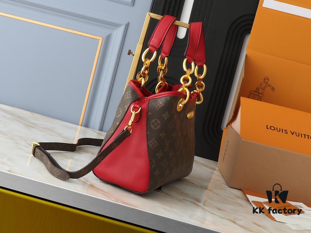 Upgraded Original Version, Classic Bestseller Restocked – 42866 [LV's Latest Hardware] Nothing Happier Than Holding Hands: Jianfan's Travel, Most Poetic with This Model – LV Louis Vuitton Overseas Counter's Hottest New Hit, Ramming Into Popularity. Girls, Goddesses, It's Time to Adore Again: Exquisitely Crafted, Intricate Interior, Expertly Made by Professional Masters, Achieving Perfect Results. Original Quality Worth Your Focus: Perfectly Embodies a Higher Level of Luxury Beauty. Top-Tier High-Volume Piece, Authentic Indian Hardware Perfectly Matched. Latest Release from LV Official Website, Iconic Crossbody and Handheld Style, Dimensions 31x23x10