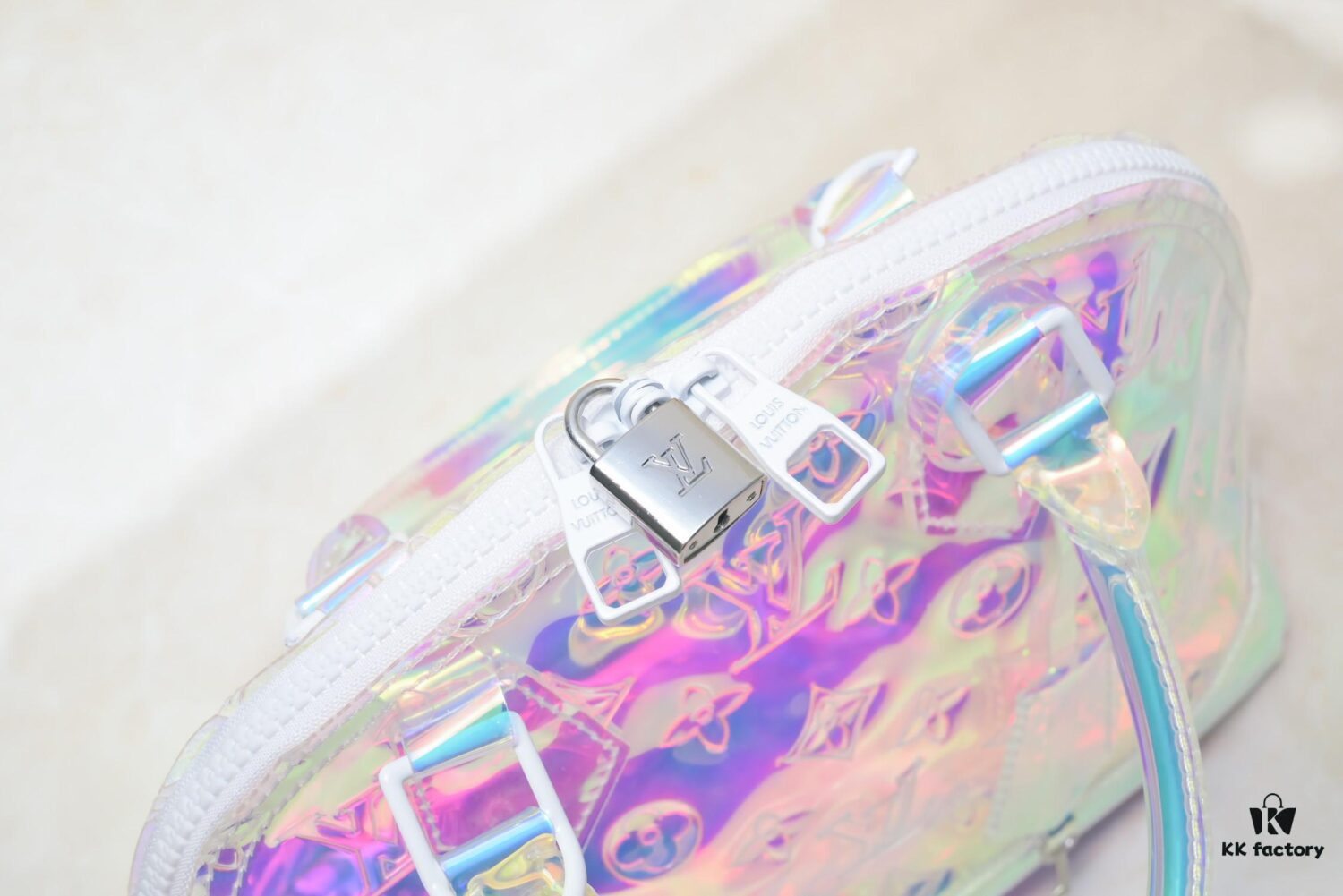 Exclusive Real Shot - Upgraded Version ‼️💥👊🔥 Louis Vuitton Latest Transparent Colorful M53152 ALMA BB Series
