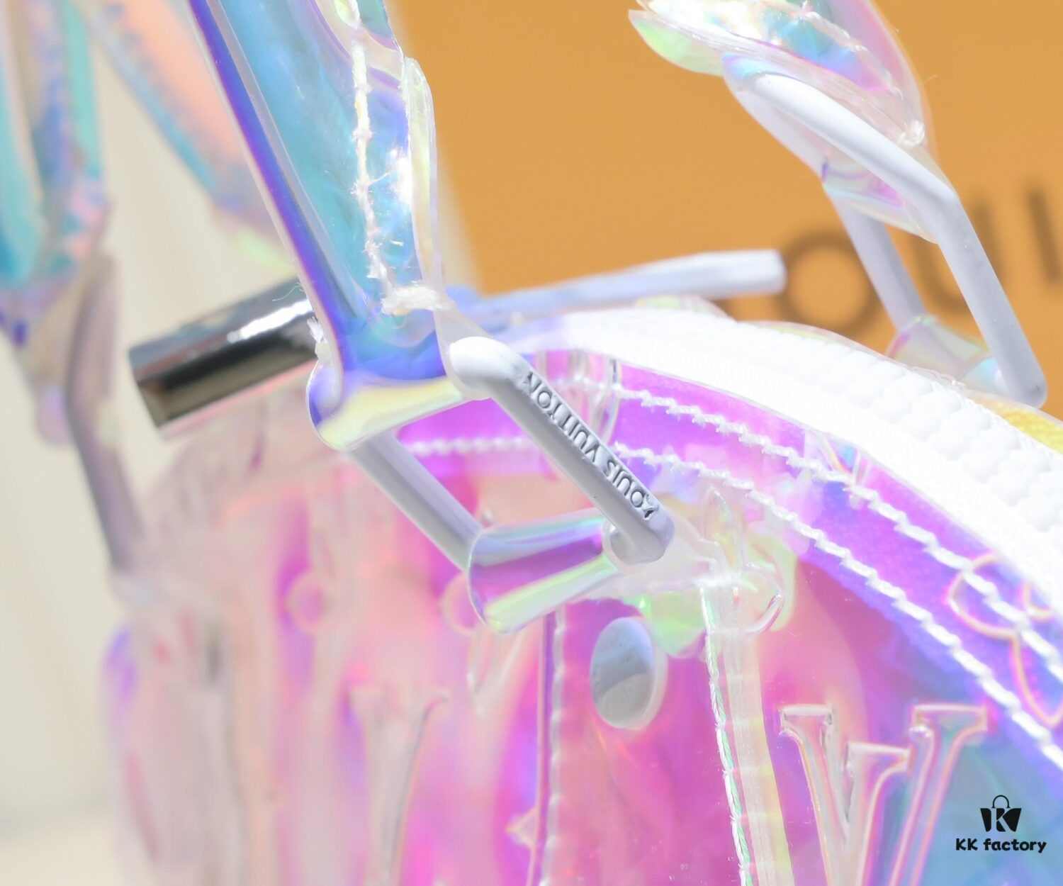 Exclusive Real Shot - Upgraded Version ‼️💥👊🔥 Louis Vuitton Latest Transparent Colorful M53152 ALMA BB Series