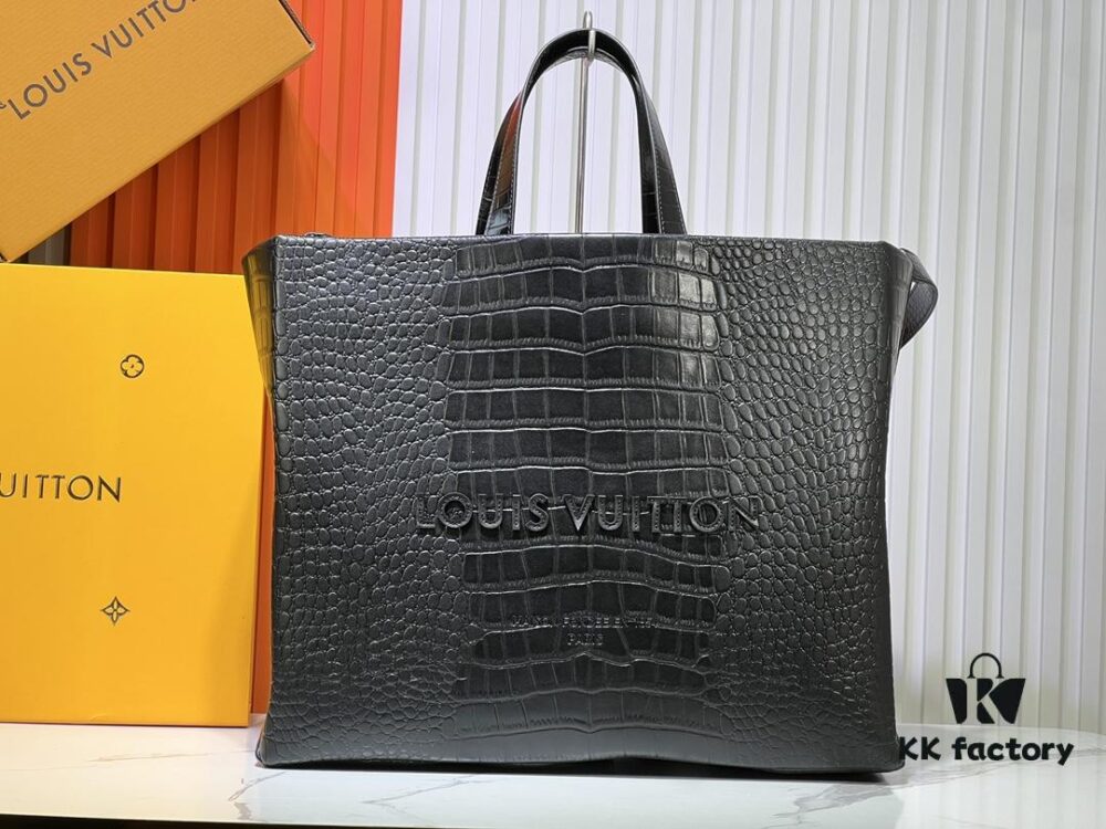 M24457 This Shopper Medium Bag Draws Inspiration from Louis Vuitton's Shopping Tote