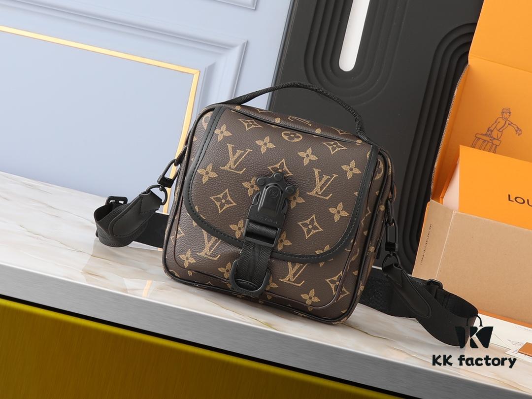 Upgraded Original M46973 M46972 Quest Messenger Bag