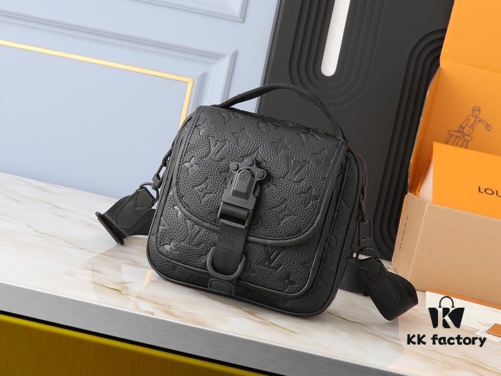 Upgraded Original M46973 M46972 Quest Messenger Bag