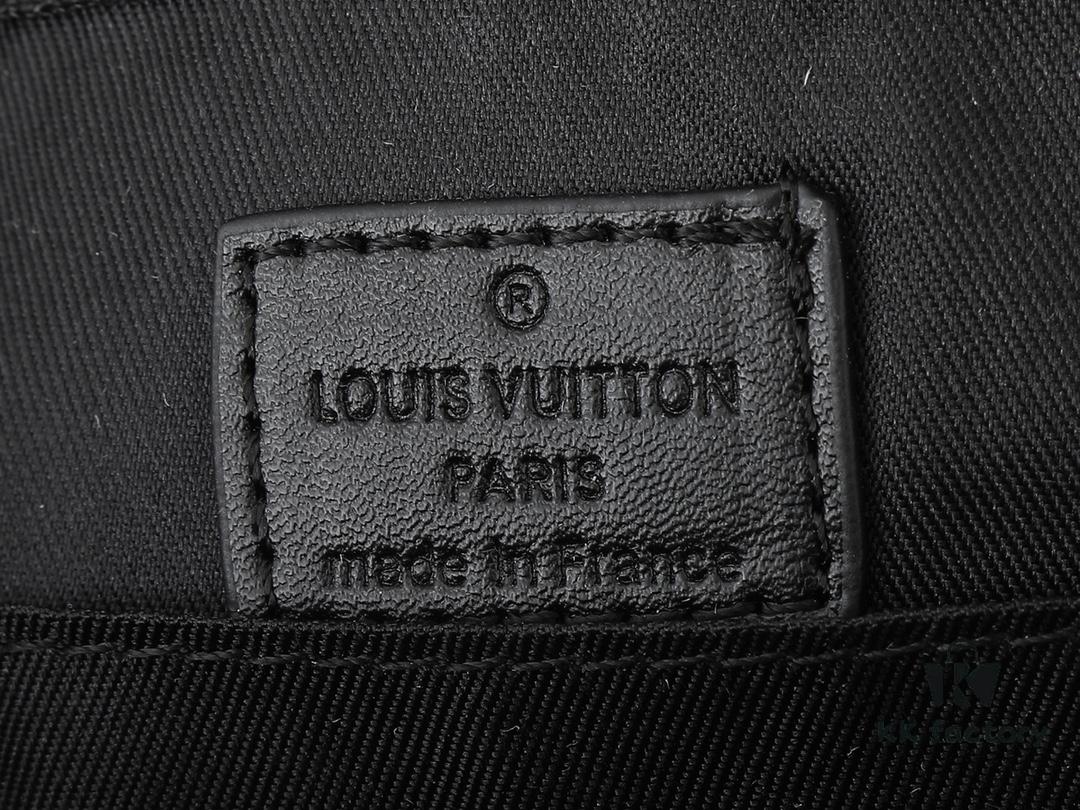 Upgraded Original M46973 M46972 Quest Messenger Bag