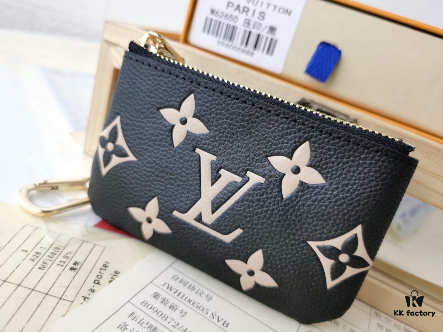 Top Quality Original 💎 [Real Photo, Personal Background] LV Damier Canvas Small Pouch for Coins and Keys