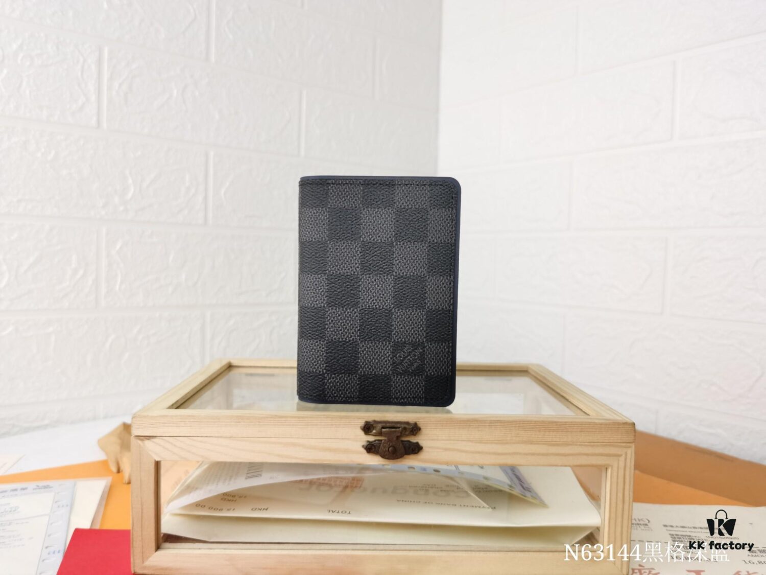 Top-Grade Original 💎 [Real Photo, Personal Background] N63144 Black Grid with Deep Blue, LV Stripe Patterned Epi Leather & Damier Graphite Canvas Pocket Wallet