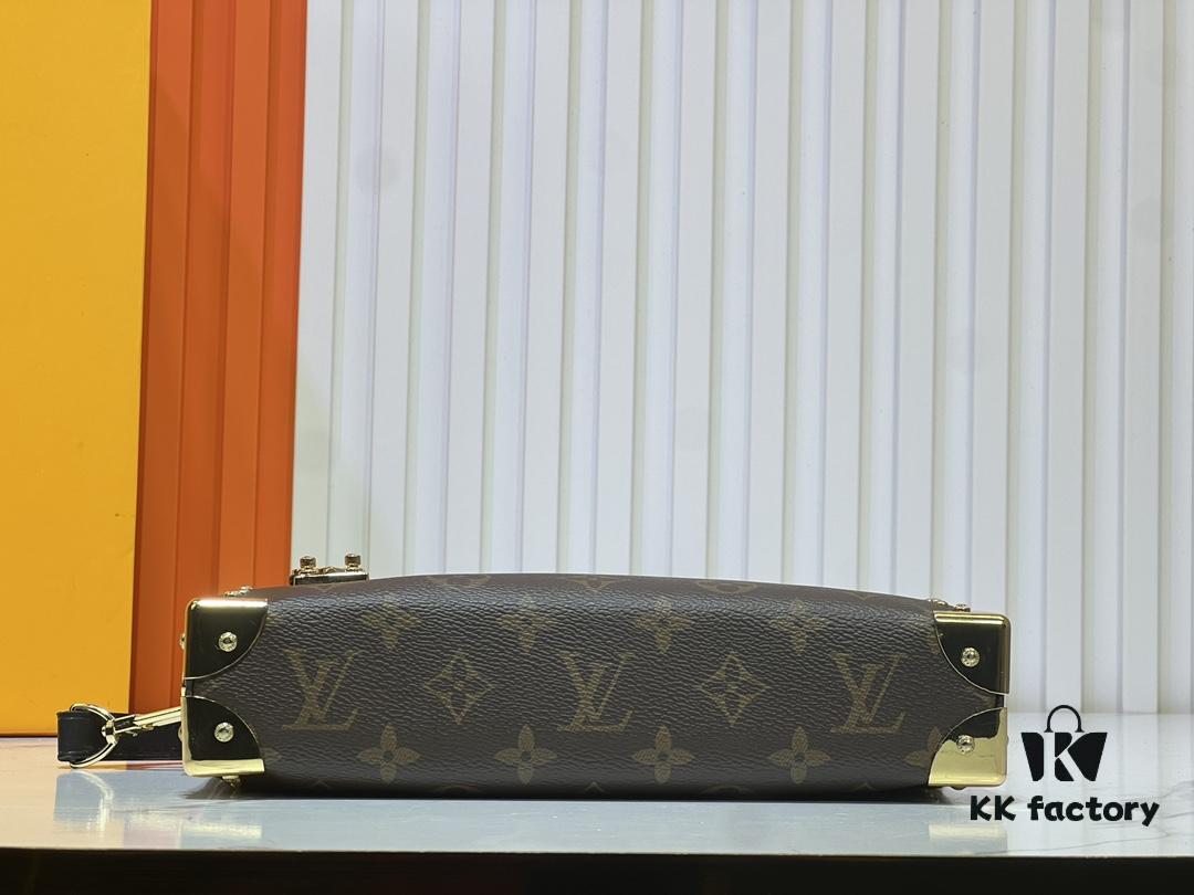 Exclusive Real Shot M20250 Monogram Slim Trunk Bag