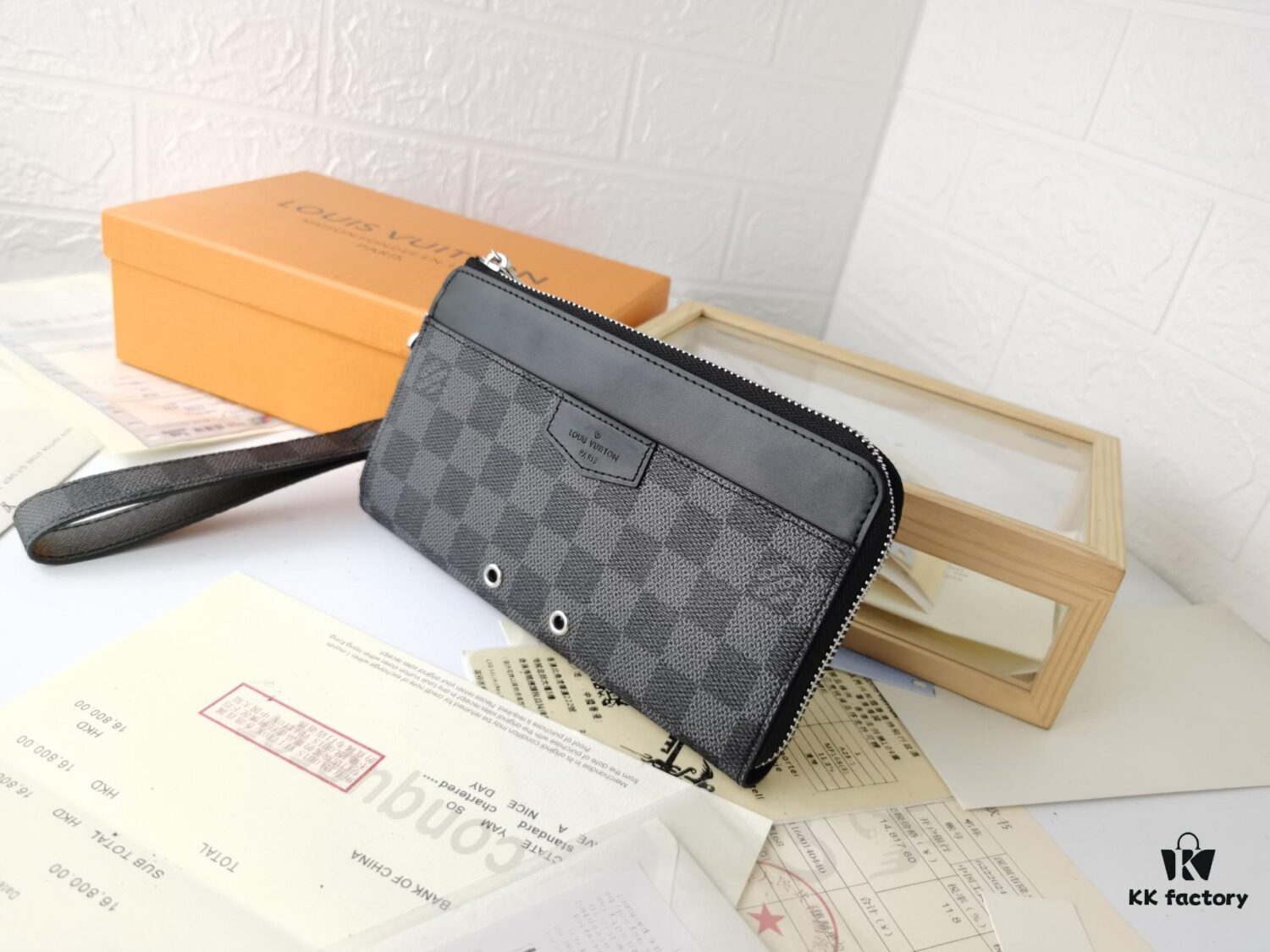 Top Quality Original 💎 [Actual Photos, Personal Background] Zippy Dragonne Zip Wallet M69037