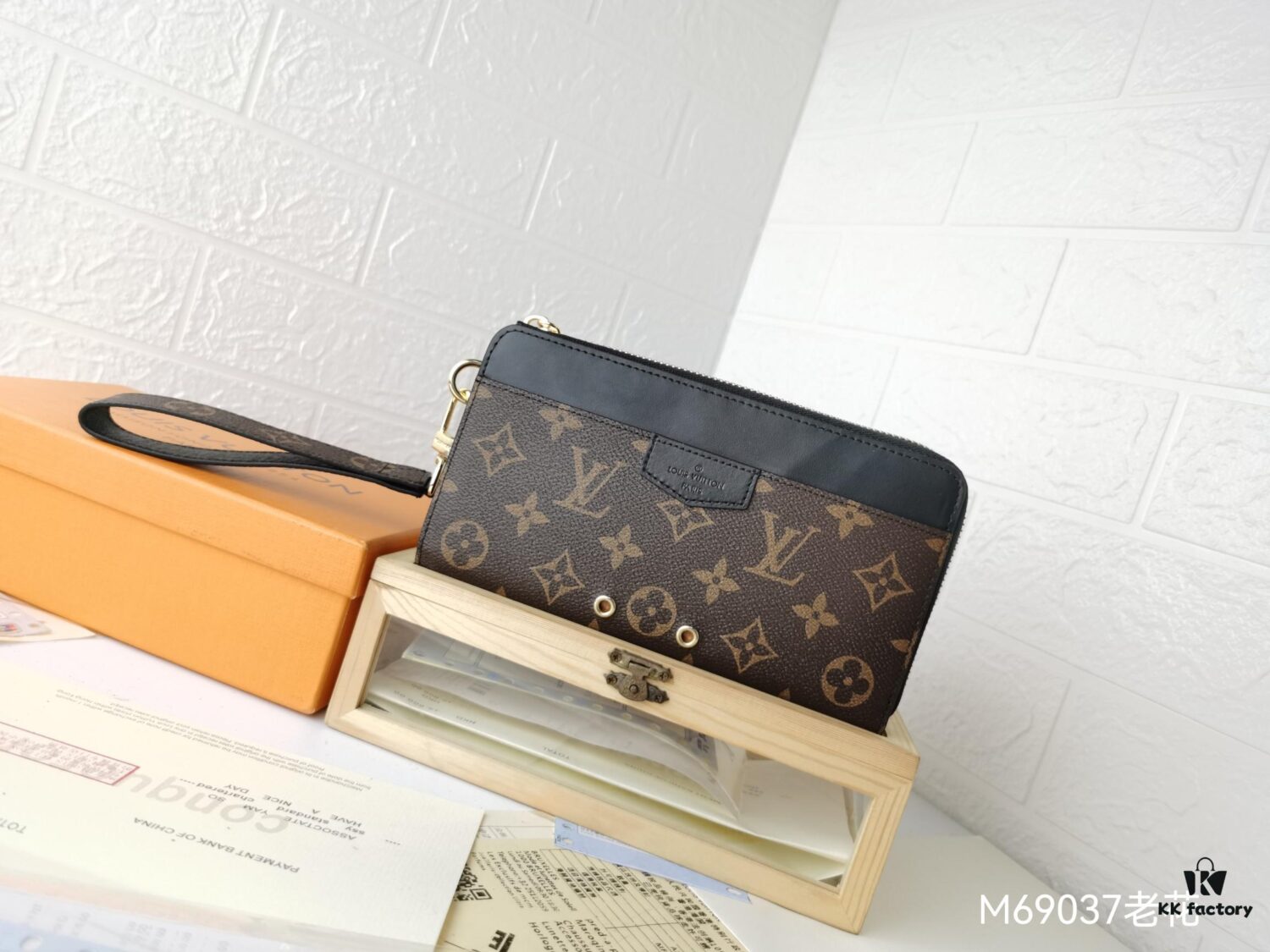 Premium Original Zippy Dragonne Zip Wallet