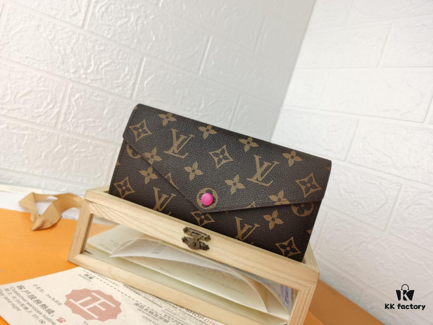 Top Quality Original 💎 [Real Photo, Personal Background] Josephine Wallet Inspired by Louis Vuitton's First Wallet Design