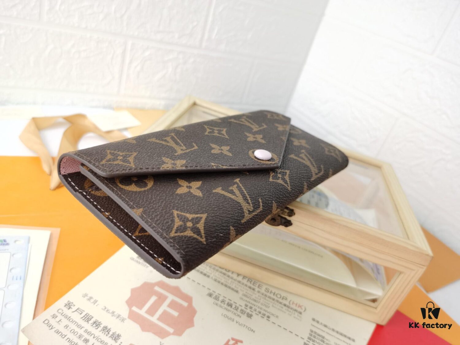 Top Quality Original 💎 [Real Photo, Personal Background] Josephine Wallet Inspired by Louis Vuitton's First Wallet Design