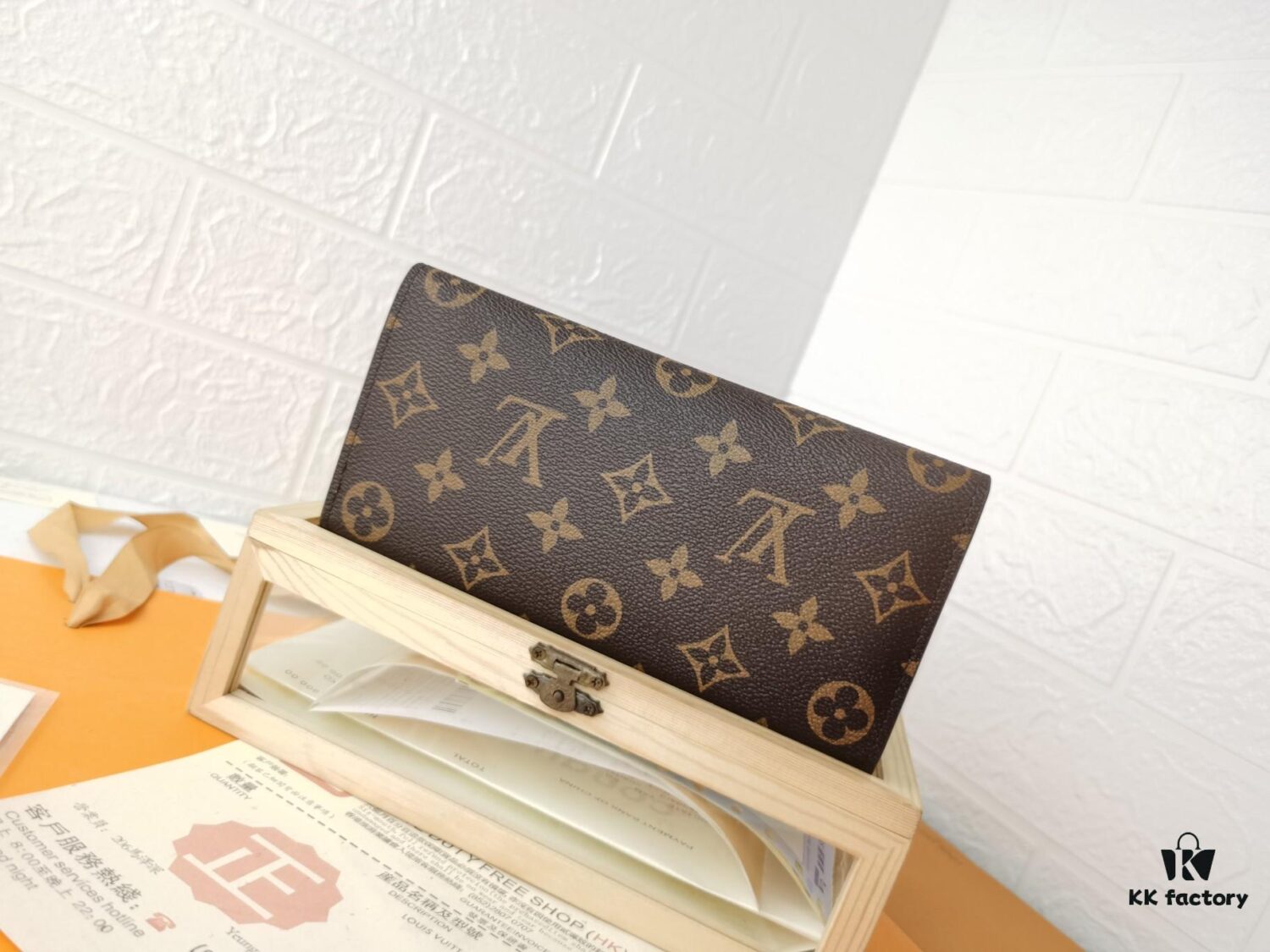 Top Quality Original 💎 [Real Photo, Personal Background] Josephine Wallet Inspired by Louis Vuitton's First Wallet Design