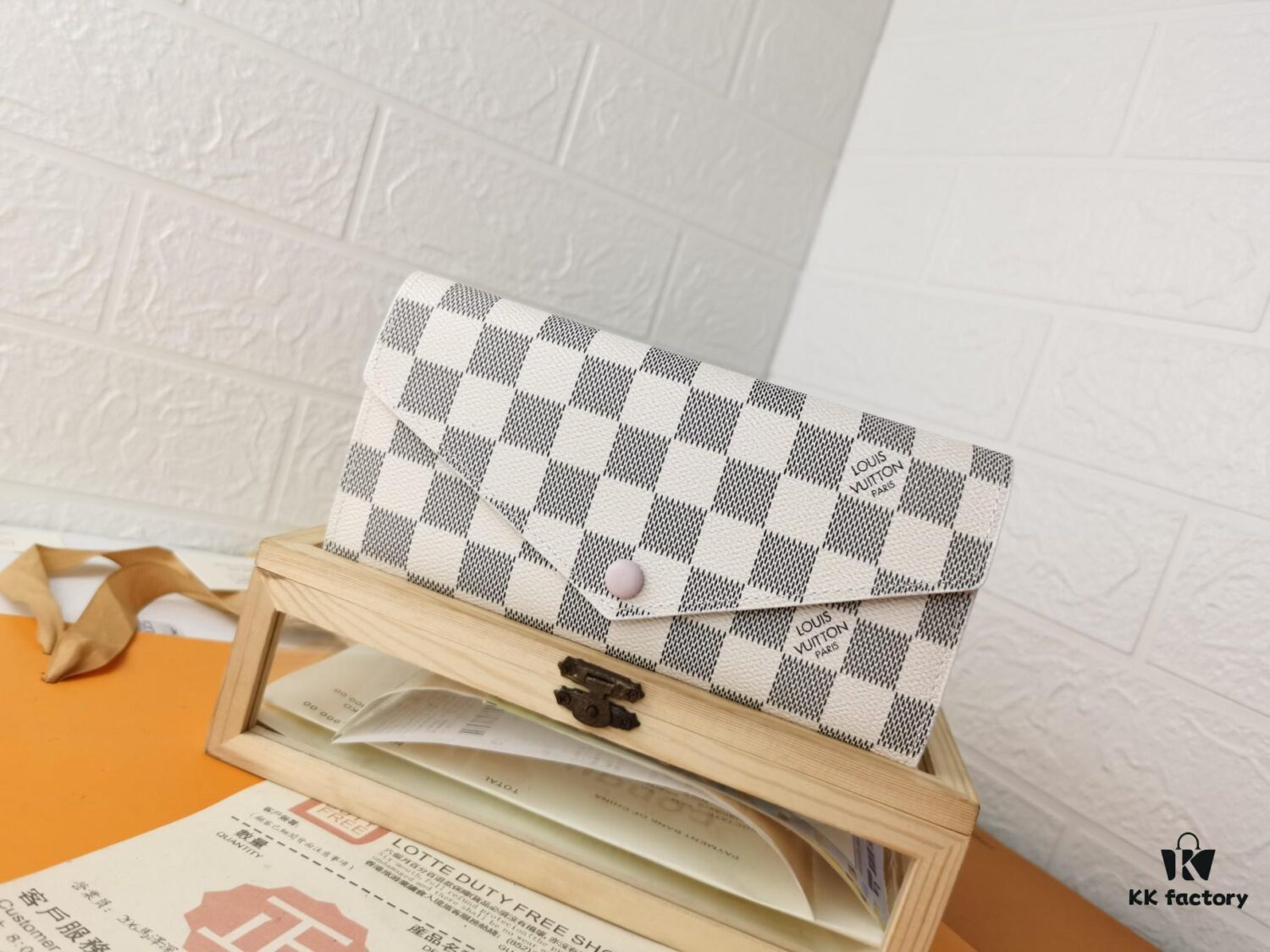 Top Quality Original 💎 [Real Photo, Personal Background] Josephine Wallet Inspired by Louis Vuitton's First Wallet Design