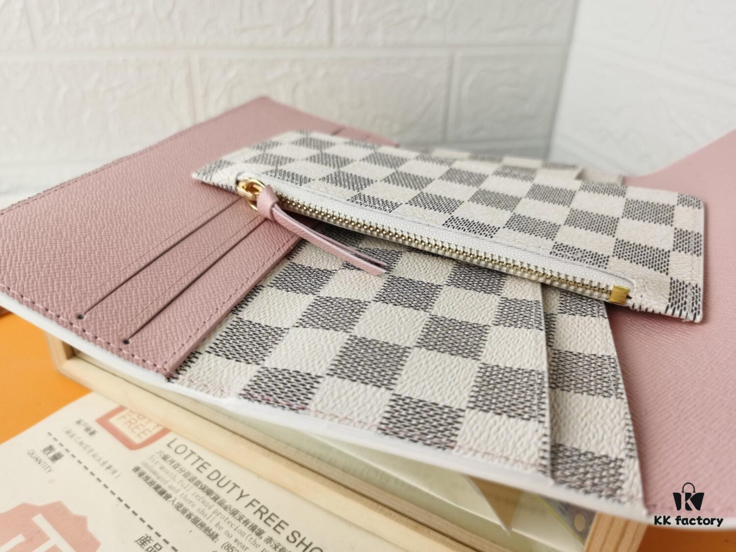 Top Quality Original 💎 [Real Photo, Personal Background] Josephine Wallet Inspired by Louis Vuitton's First Wallet Design