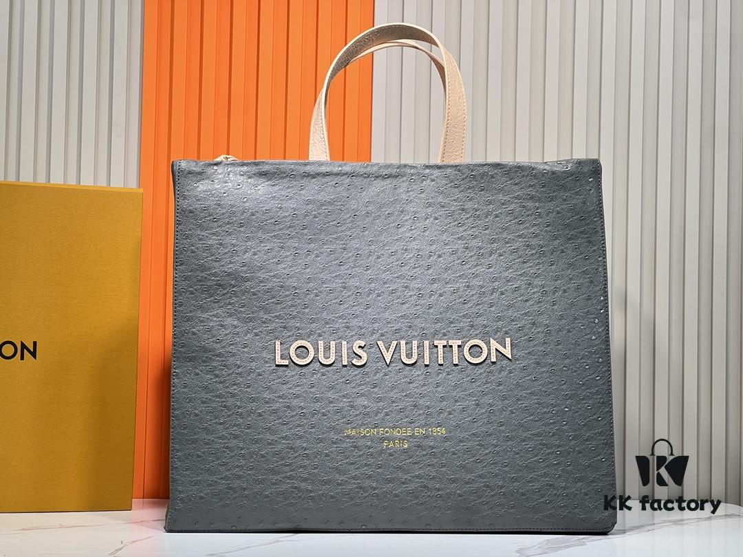 M24457 M24475 This Medium Shopper Handbag Draws Inspiration from Louis Vuitton's Shopping Tote