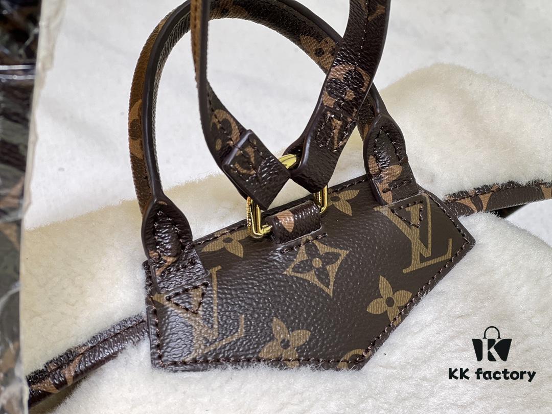 M23384 Louis Vuitton Introduces a New Backpack for Ski Season