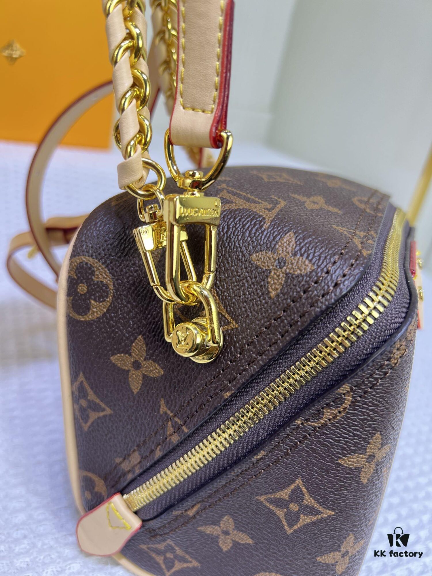 M47162 Yellow Flower M47096 Just In Case Bag