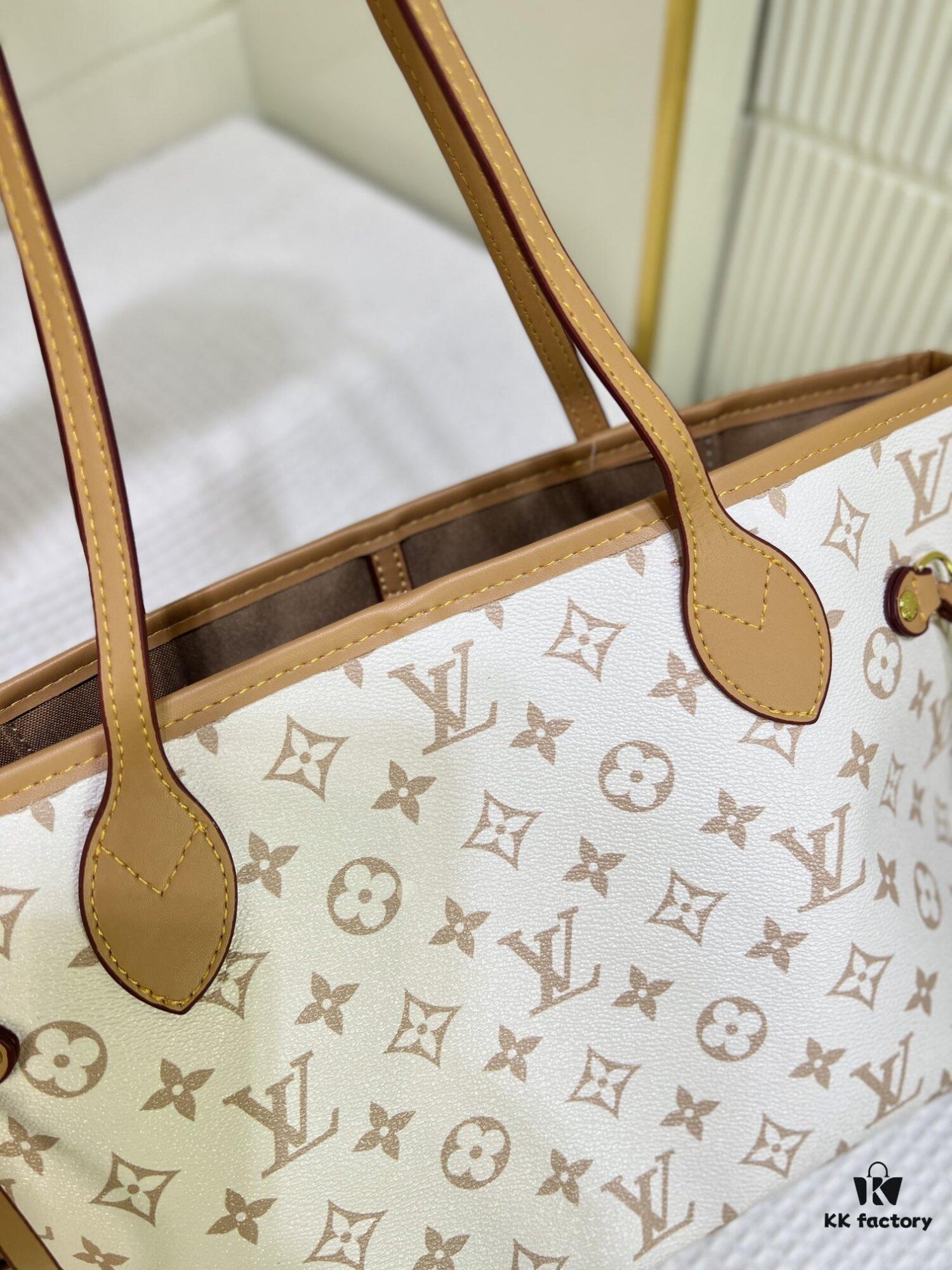 M40995 M40994 White Flower Parent-Child Bag Classic Shopping Bag Louis Vuitton New Neverfull