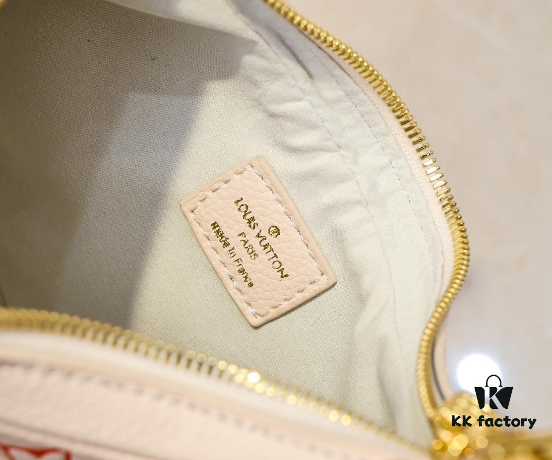 Upgraded Original ⭐️ New Embossed Silk-Screen Moon Bag 🔥 Model: M81166 M81098 🔥🔥 Latest Arrival – Moon Bag 🌙