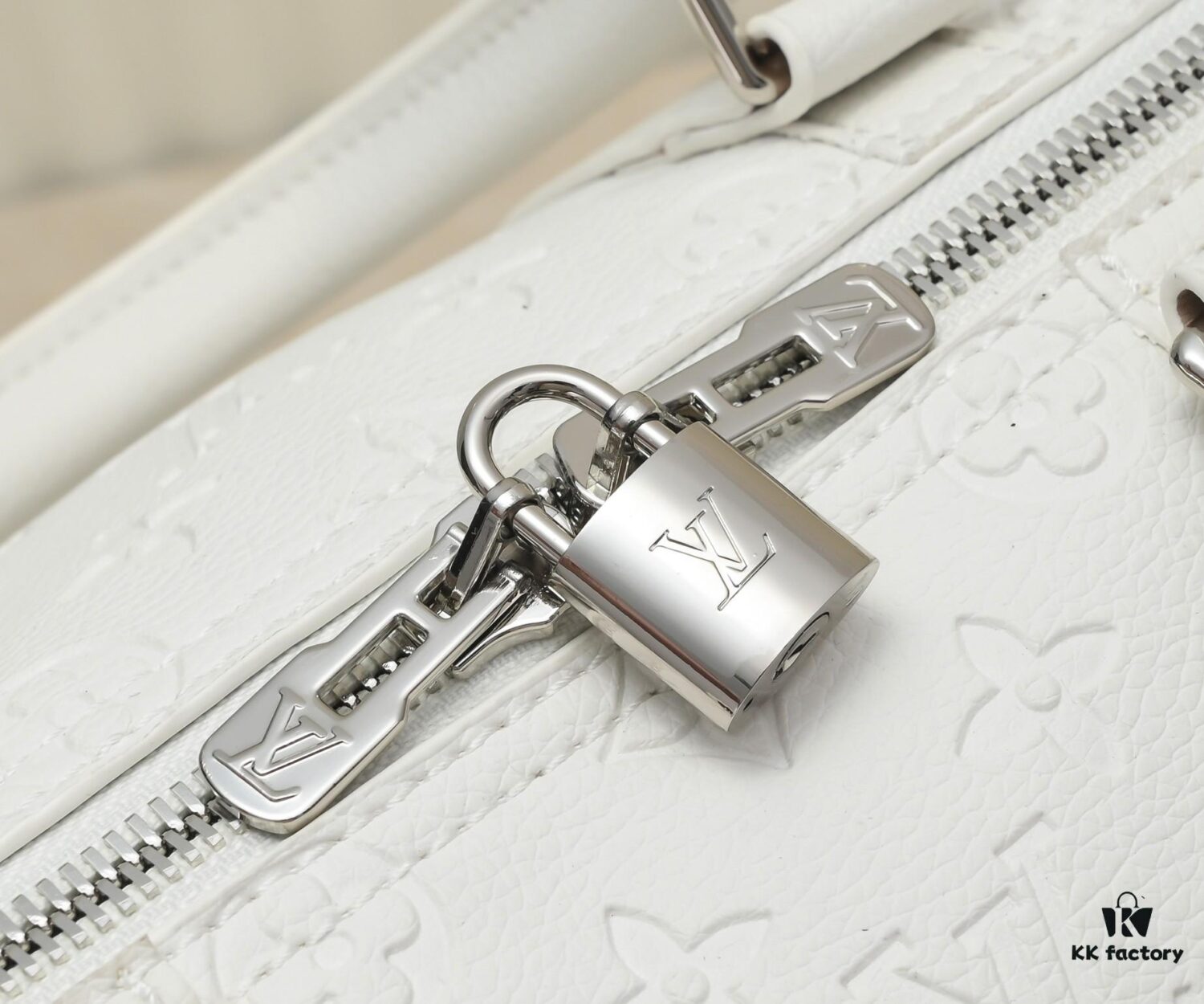 Exclusive Real Shot - Upgraded Version ‼️ M41416 M21678 LV X YK Keepall 50 Travel Bag