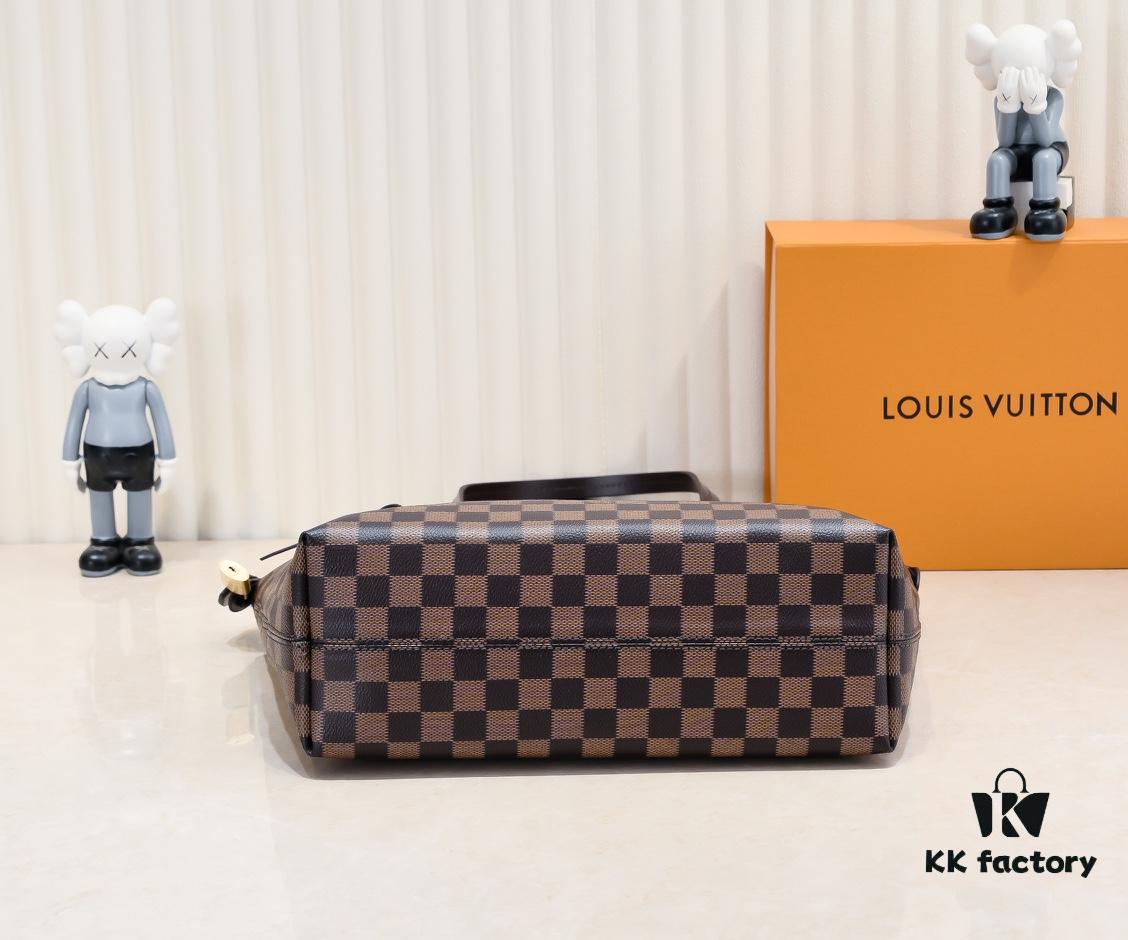 Original Louis Vuitton M42267 Multifunctional Monogram Canvas Shoulder Bag, Available in Large and Small Sizes