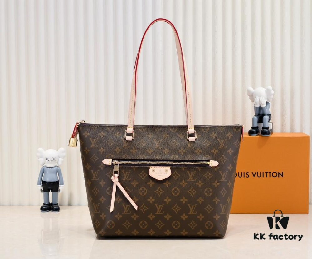 Authentic Louis Vuitton M42267 Multifunctional Shoulder Bag in Monogram Canvas, Dual-Sided Color-Changing Yellow Leather, Large and Small Sizes Available