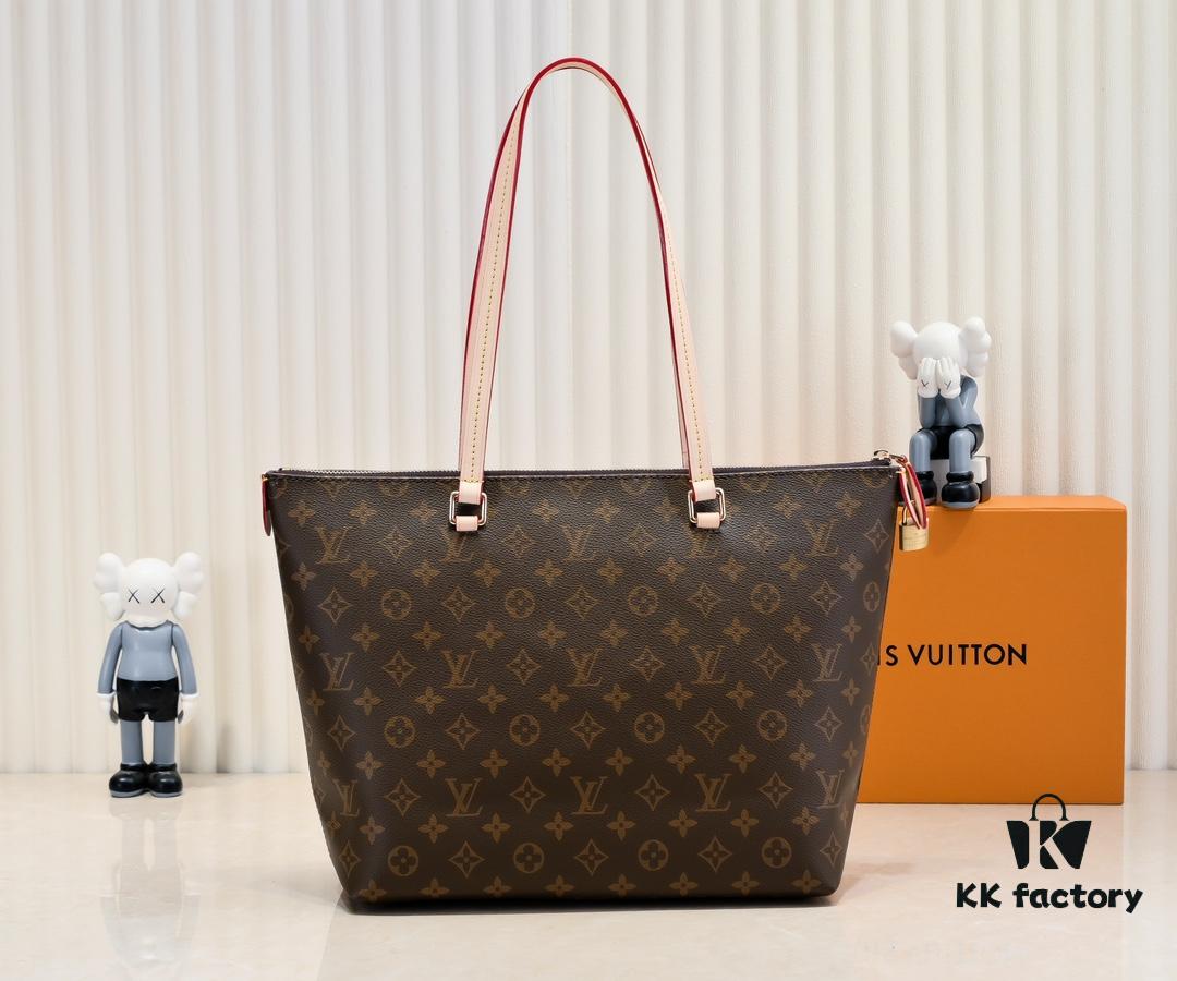 Authentic Louis Vuitton M42267 Multifunctional Shoulder Bag in Monogram Canvas, Dual-Sided Color-Changing Yellow Leather, Large and Small Sizes Available