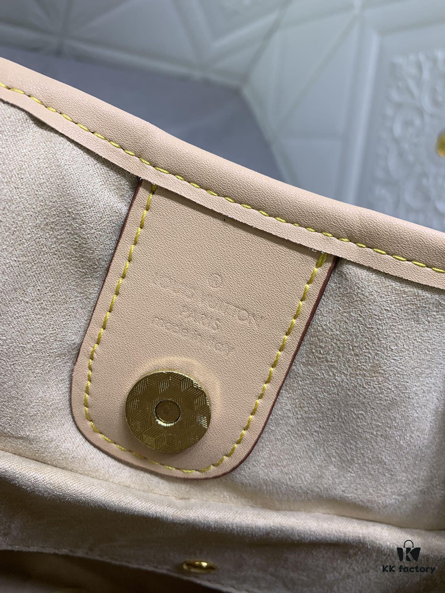 Upgraded Original 🔥M56382: Soft and Comfortable Mini Galliera Shoulder Bag with Elegant Luxury Details