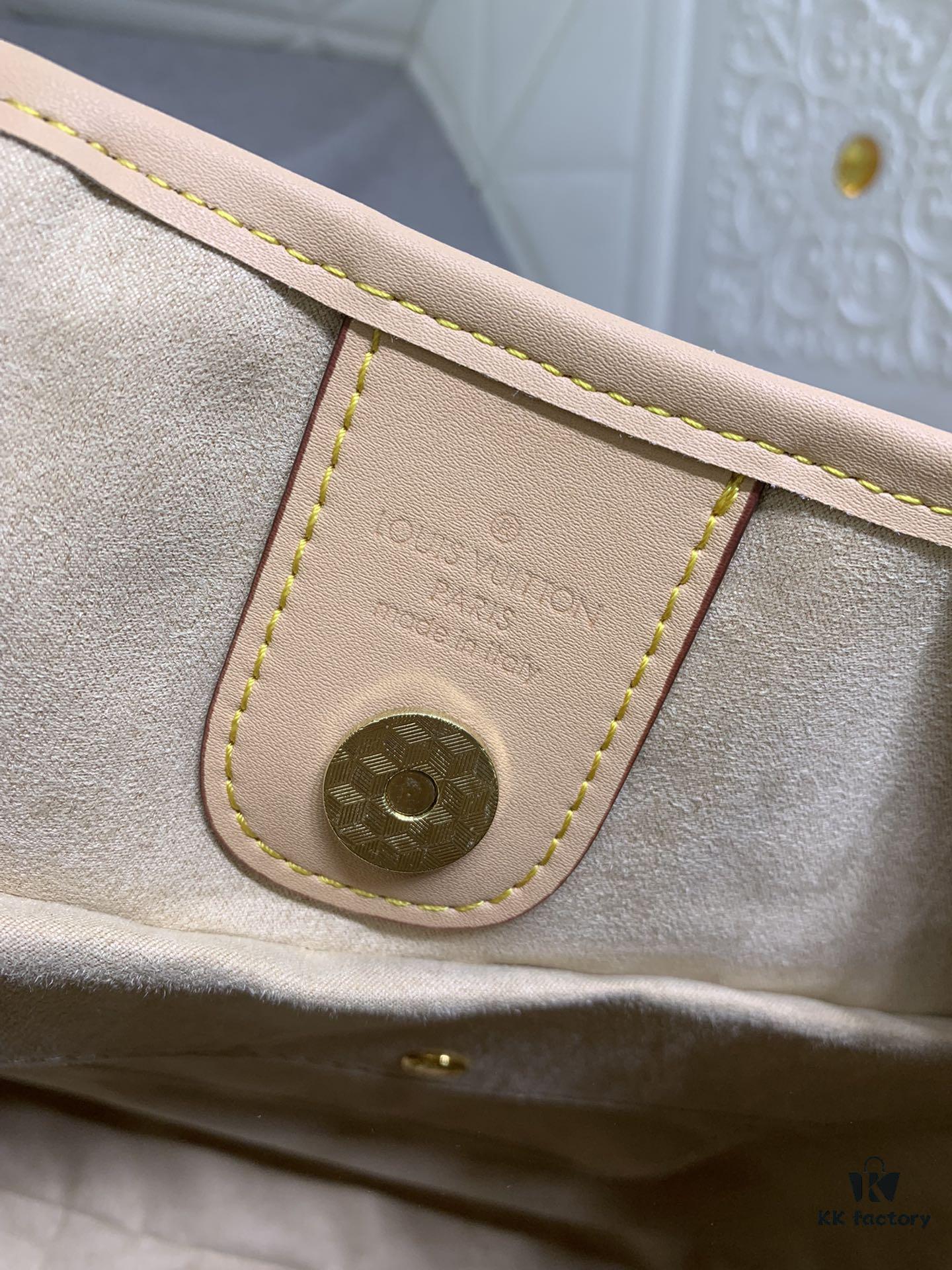 Upgraded Original 🔥M56382: Soft and Comfortable Mini Galliera Shoulder Bag with Elegant, Luxurious Details