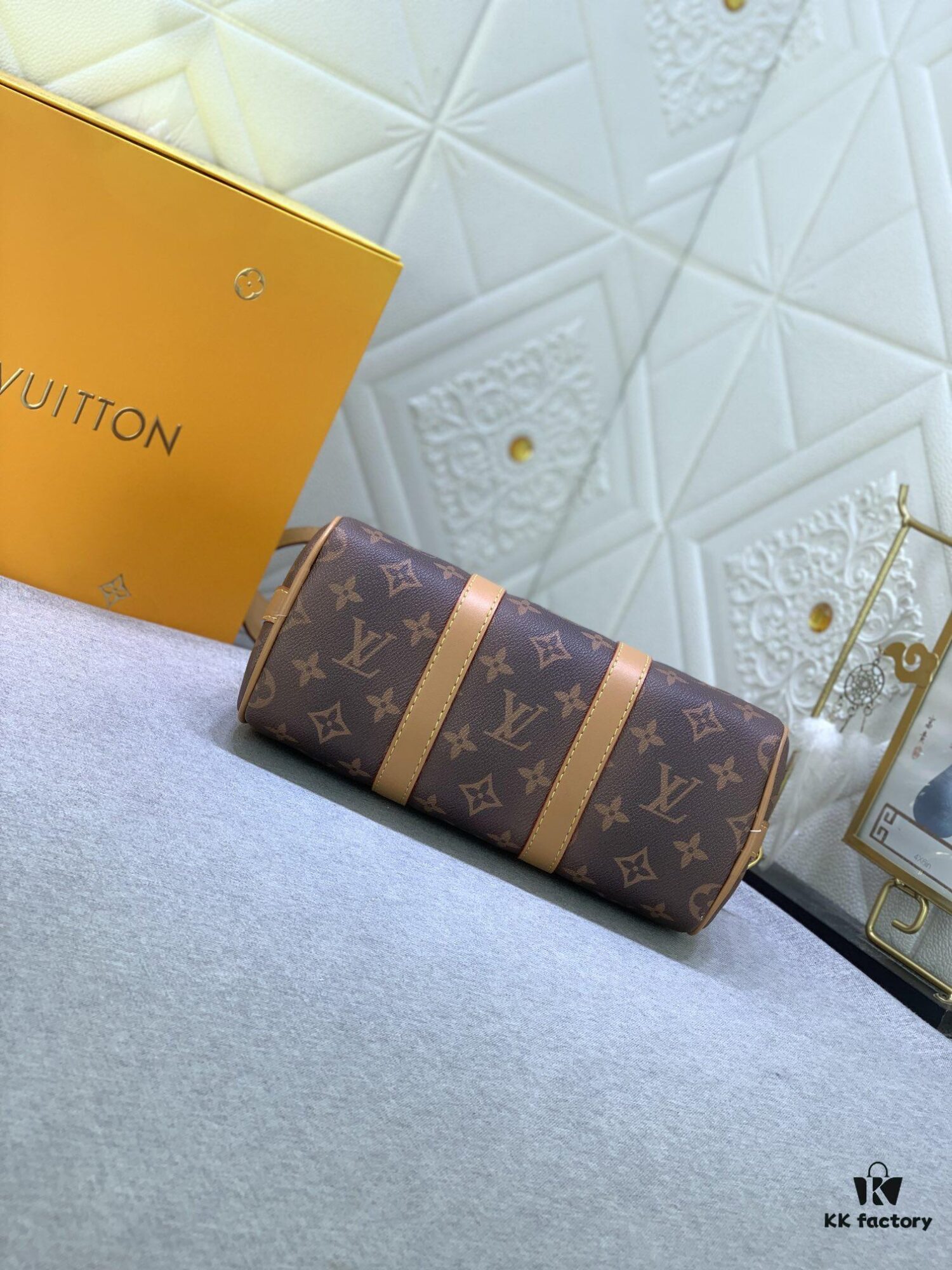 Upgraded Original M46271 Black Flower Orange Chain, Denim Blue, M31044 Orange, M11542 Monogram, M24849 Multicolored Daisy - Keepall 25 Bag in Reversed Monogram Eclipse Denim Canvas