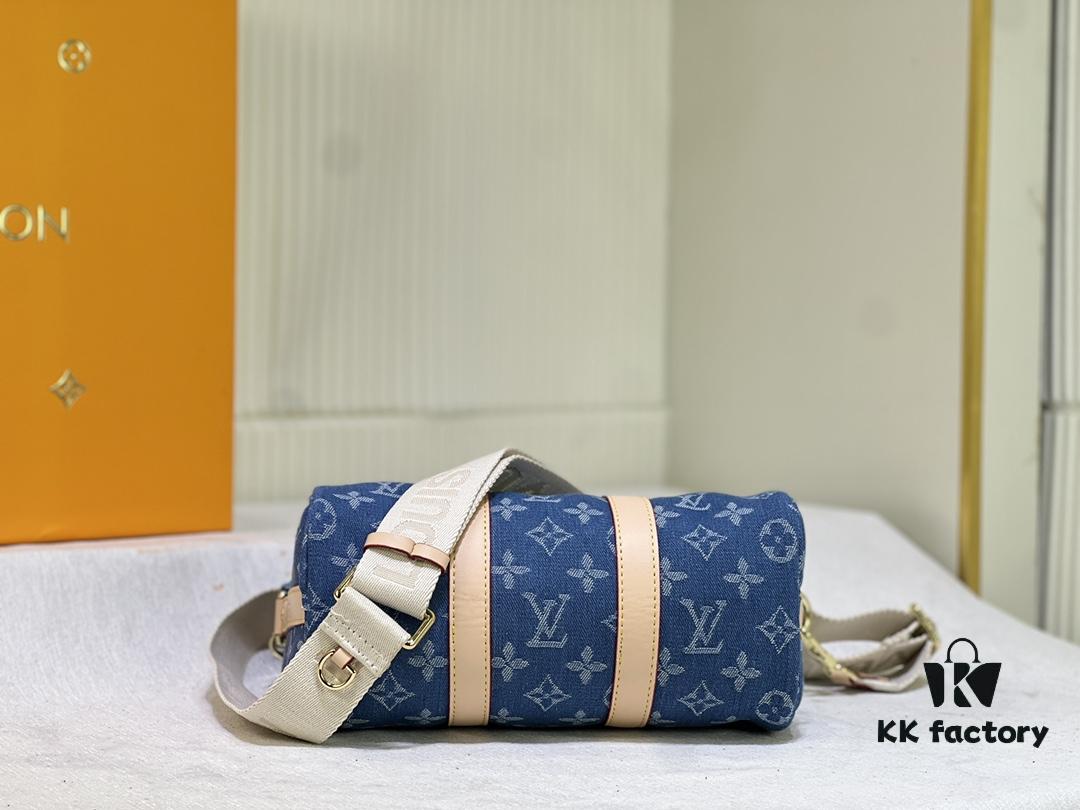 M20900 M24849 Keepall 25 Bag in Monogram Eclipse Reverse Denim Canvas