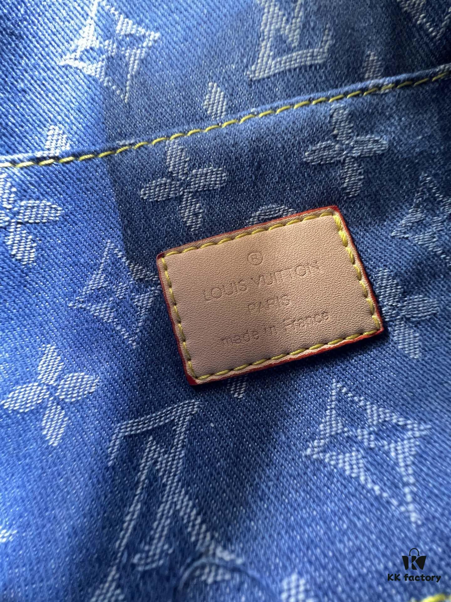 M20900 M24849 Keepall 25 Bag in Monogram Eclipse Reverse Denim Canvas