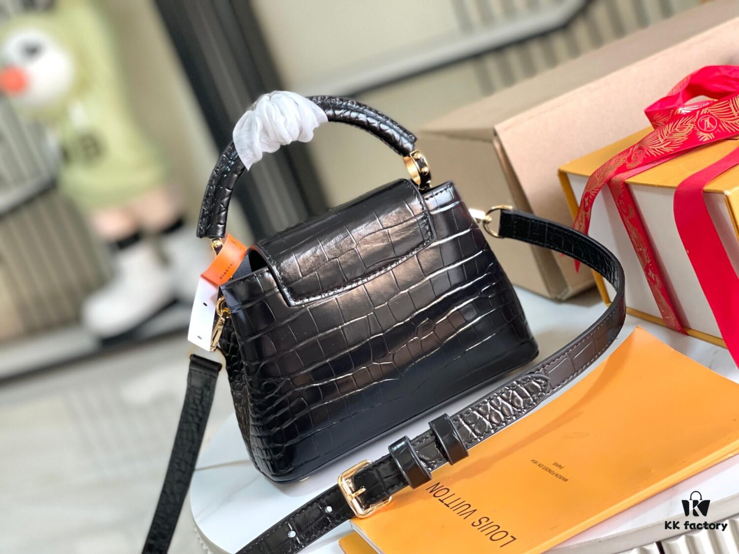 Supreme Quality Full Packaging 【Premium Original Leather M22203💋 N93429 Black Shiny Crocodile-Texture Gold Clasp】