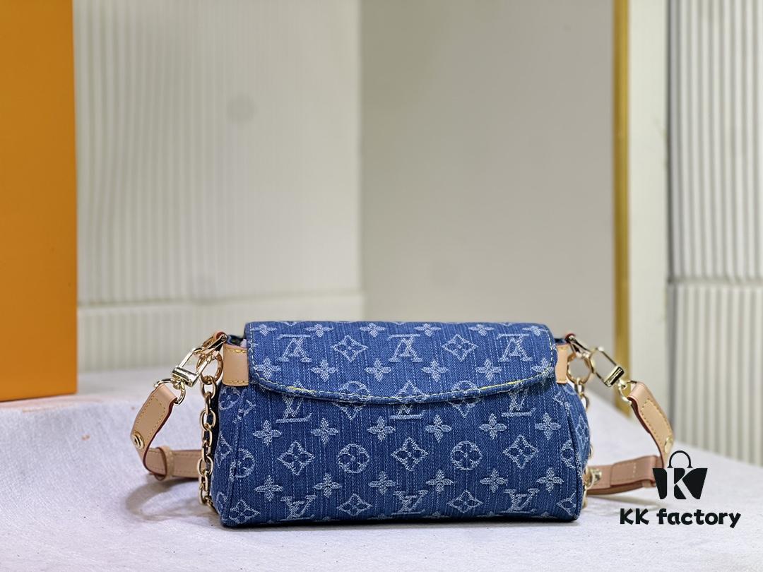 M45859 Denim Favorite Handbag