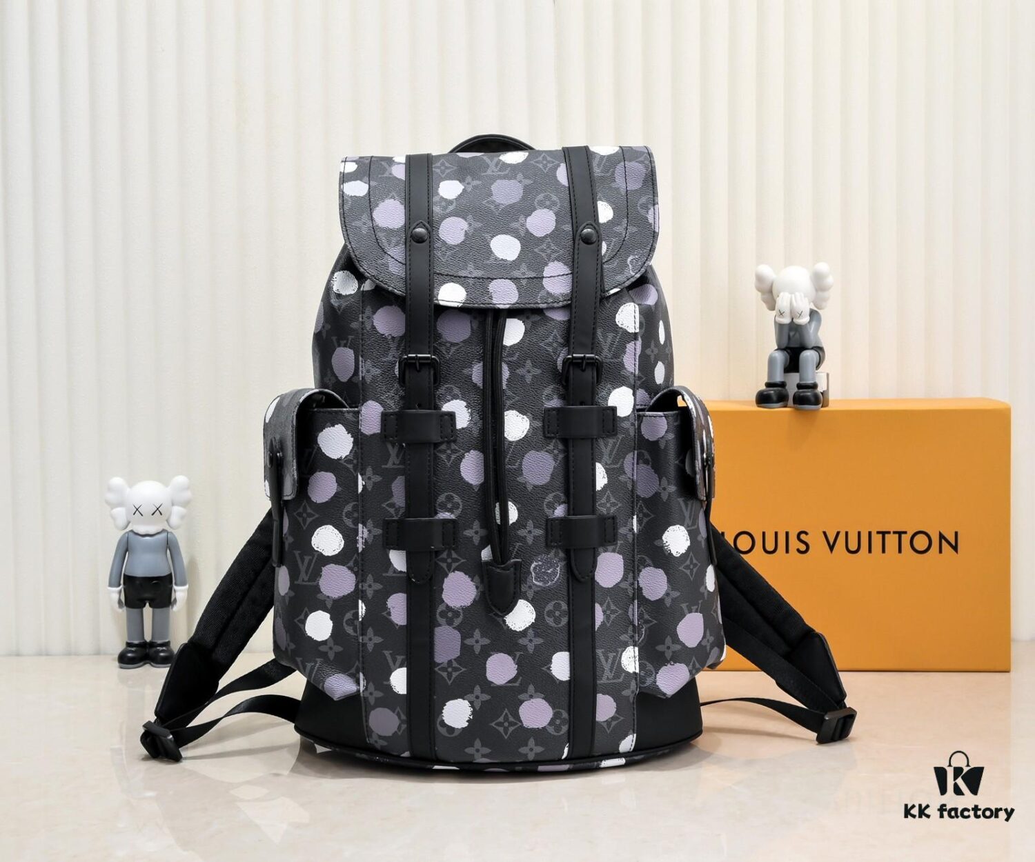 LV x YK Christopher Medium Backpack M46403 M41379