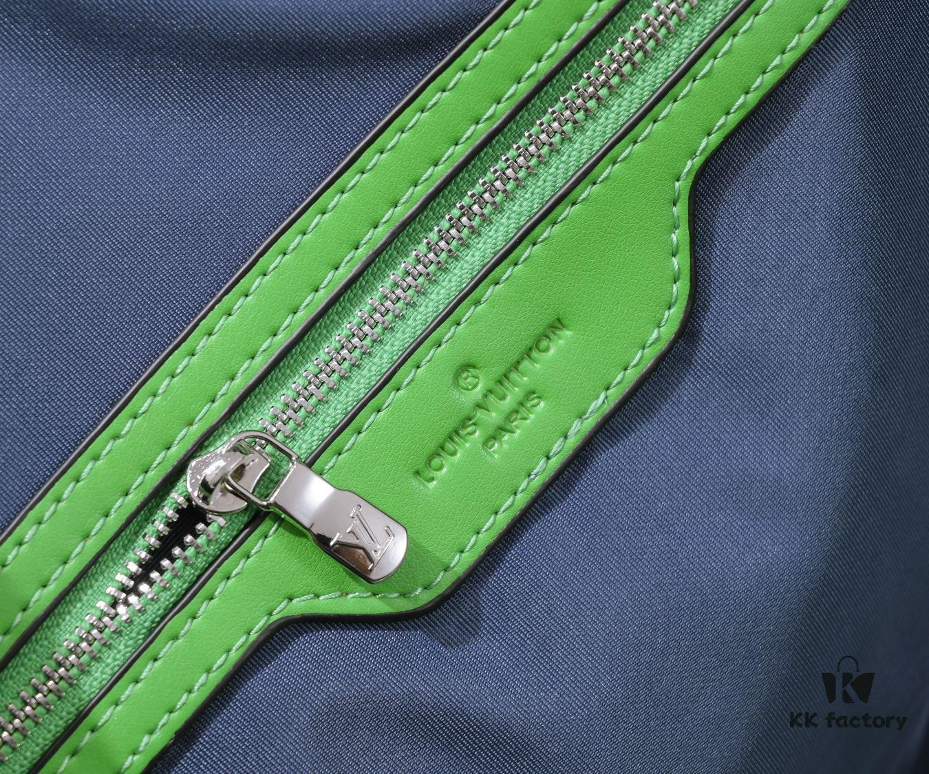 Louis Vuitton Keepall Bandoulière 41 in Taurillon Illusion Leather