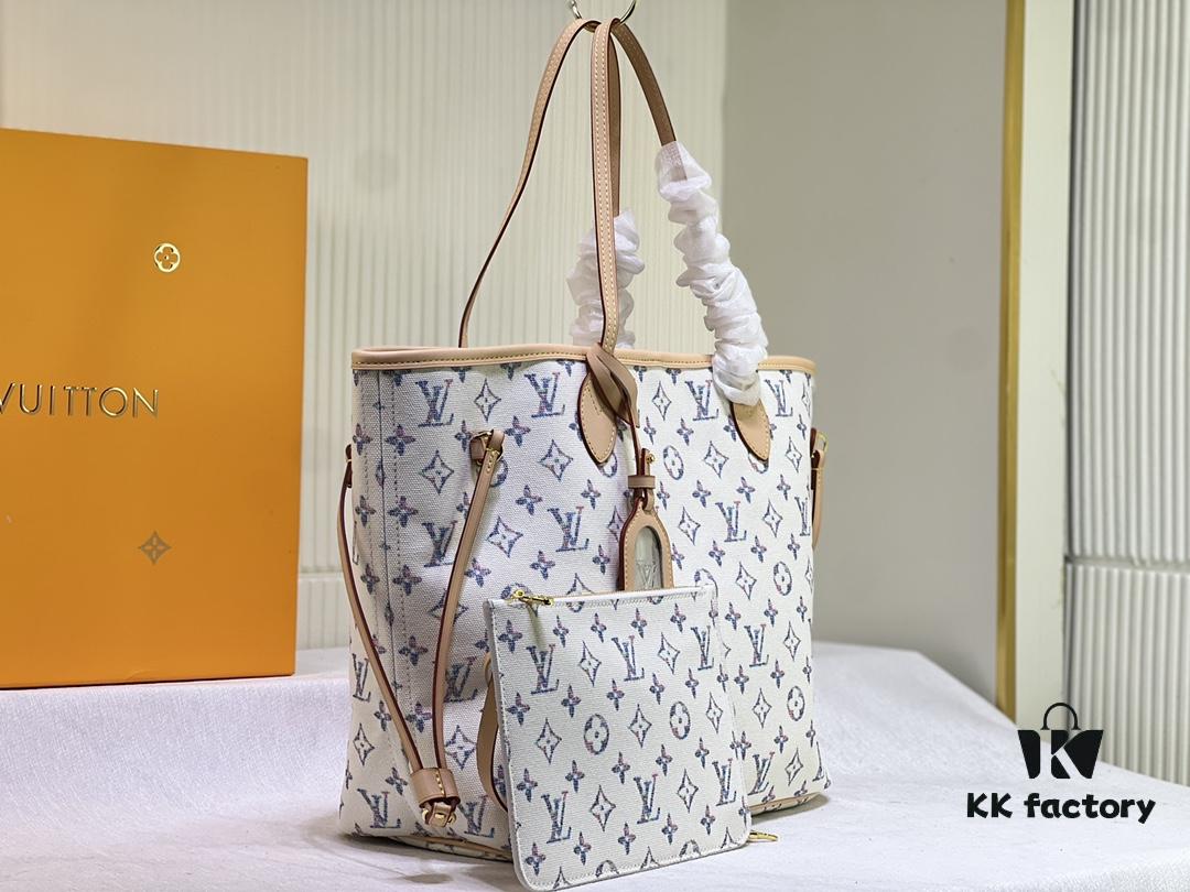 M40995 Medium Shopping Bag 💋💋 Louis Vuitton New Neverfull, A Fresh Take on a Classic Handbag