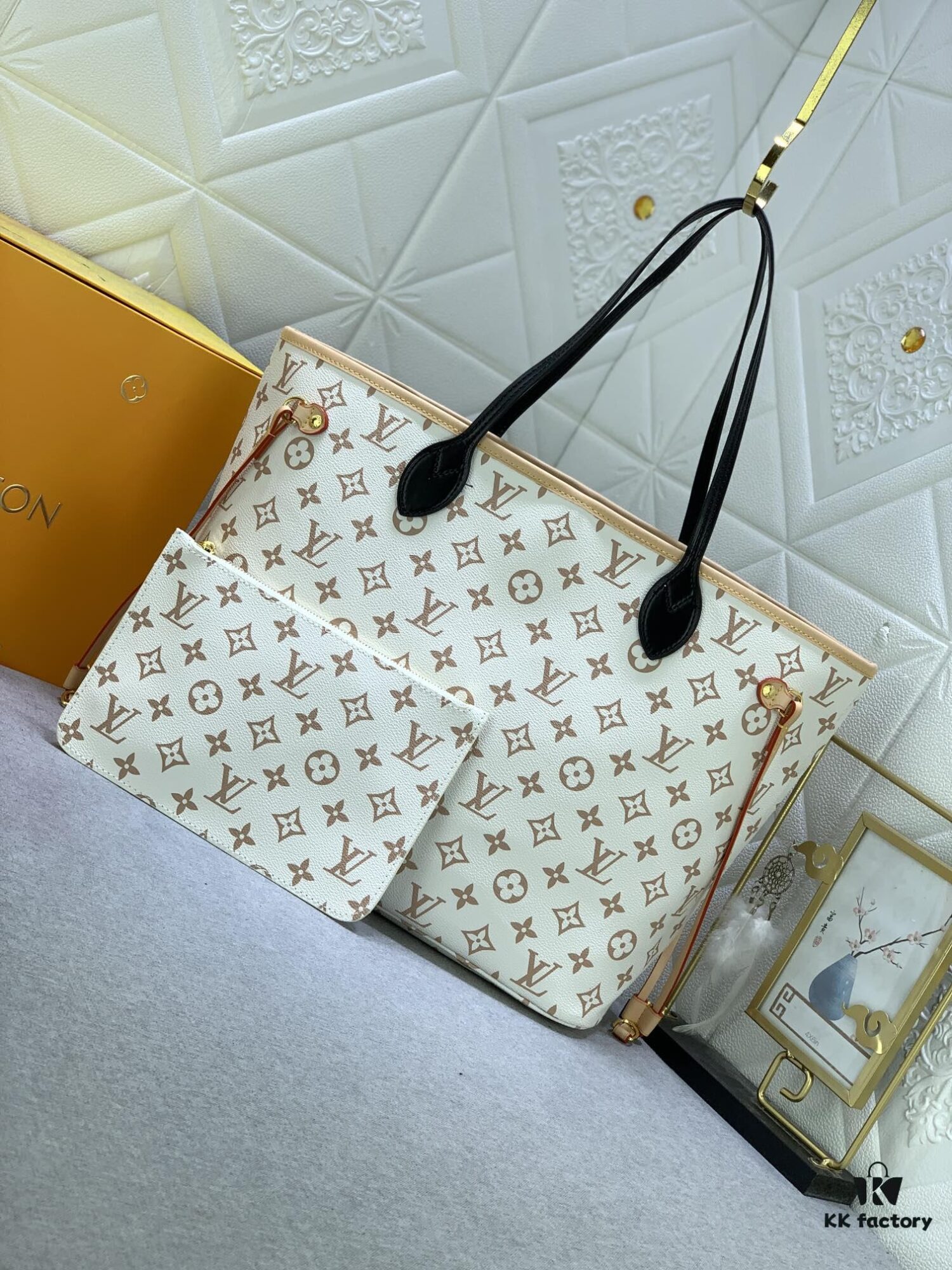 White Flower Mother-Child Bag 🎀🎀 Classic Shopping Tote 💋💋 Louis Vuitton New Neverfull