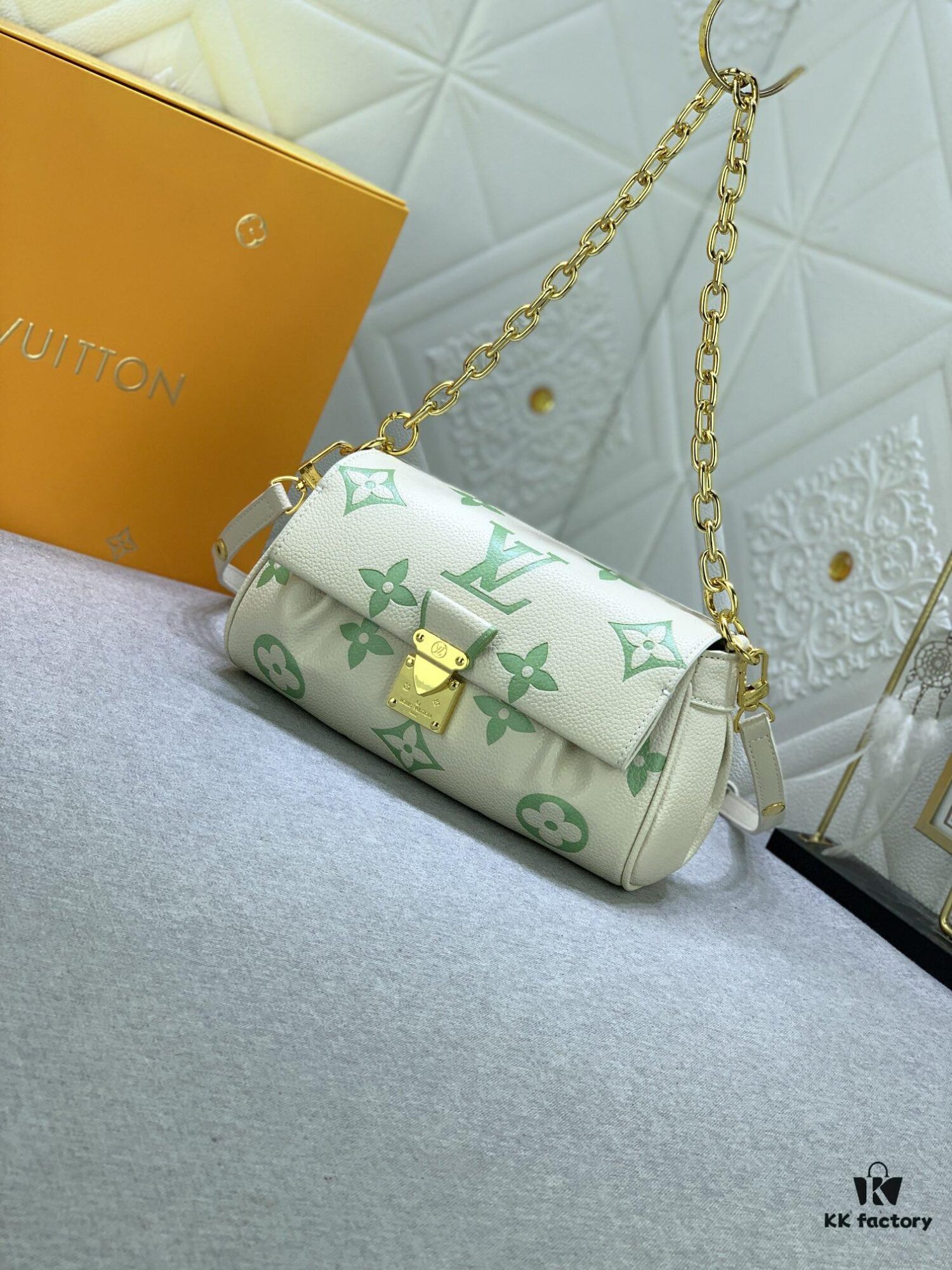 Upgraded Original Version (Inspired by Authentic) ✨‼️ M46393 White Embossed Pink, M45813 Black Quilted, M45859 Black Imprinted, M45836 Elephant Gray, White Imprinted, White Quilted 👏👏 Favorite Bag in Soft Grained Leather with Oversized Monogram Embossing