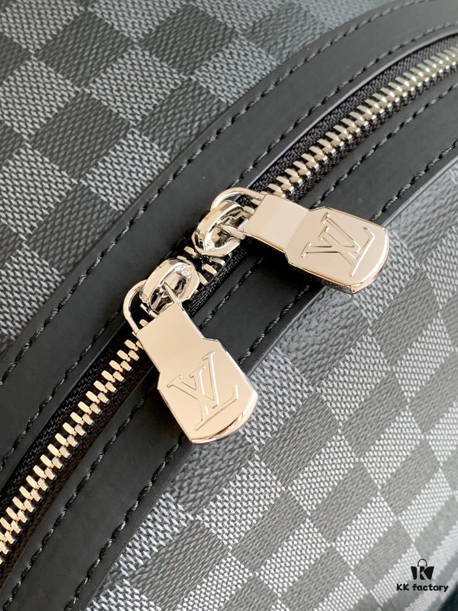 N40514 HEGE Discovery Small Backpack