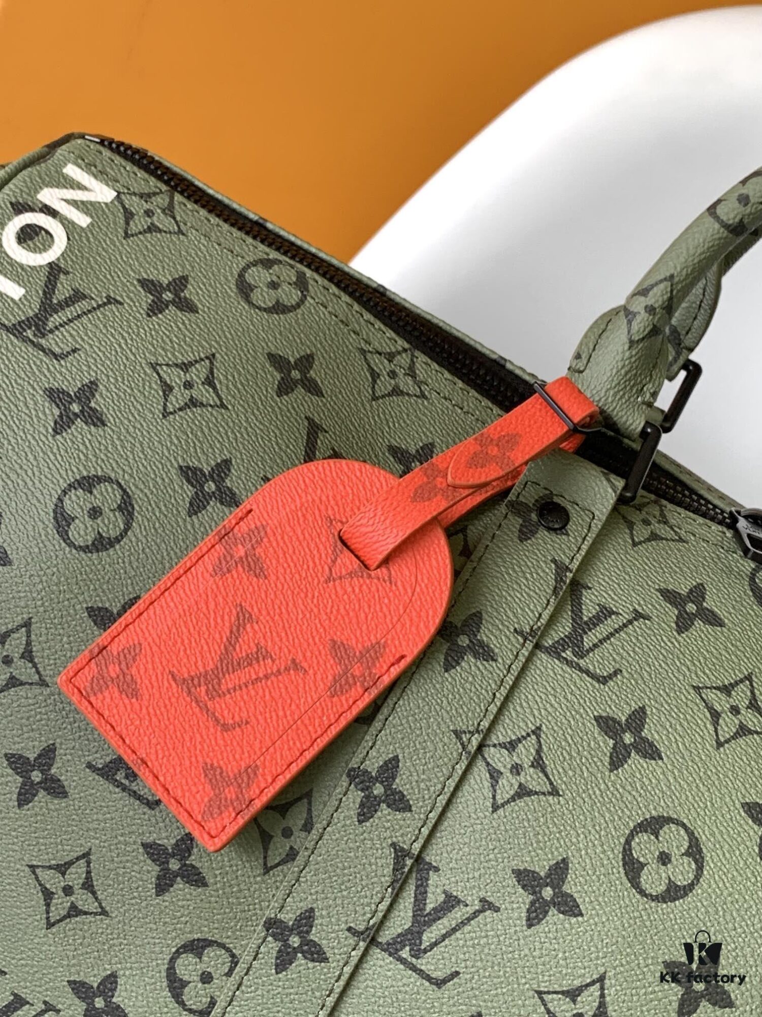 M23962 Top-Quality Original Design Keepall Bandoulière 45 Travel Bag from the Monogram Tones Collection