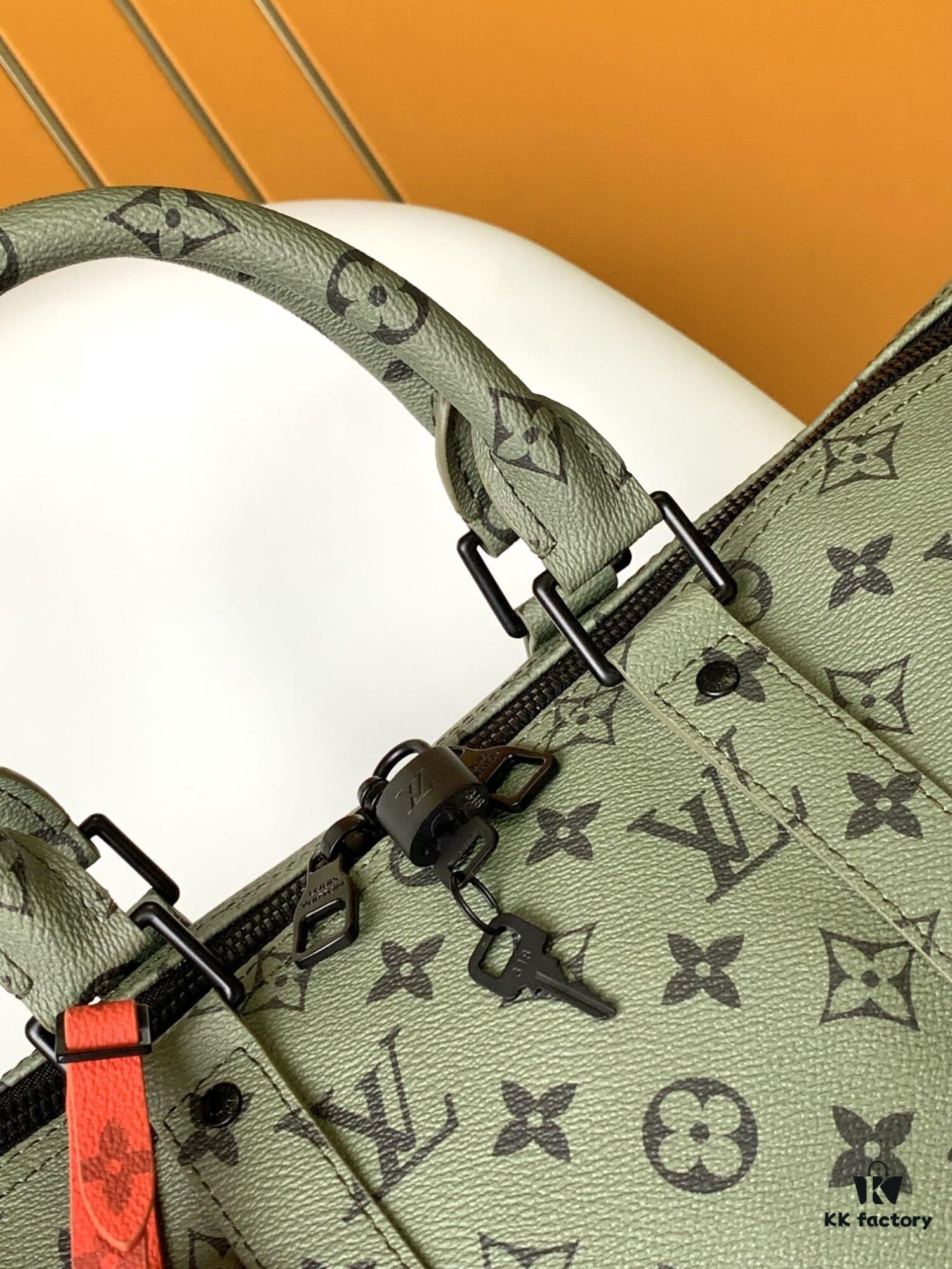 M23962 Top-Quality Original Design Keepall Bandoulière 45 Travel Bag from the Monogram Tones Collection