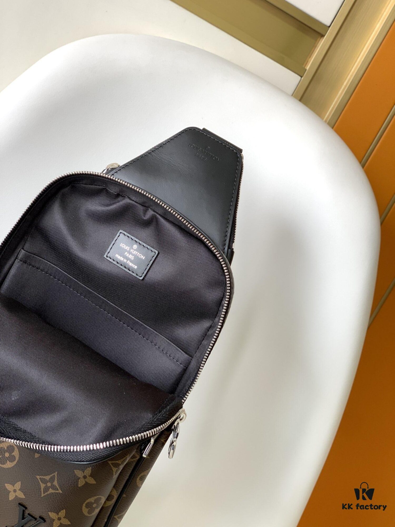 Top Quality Original M46327 Monogram N45302 Black Check Avenue Shoulder Bag