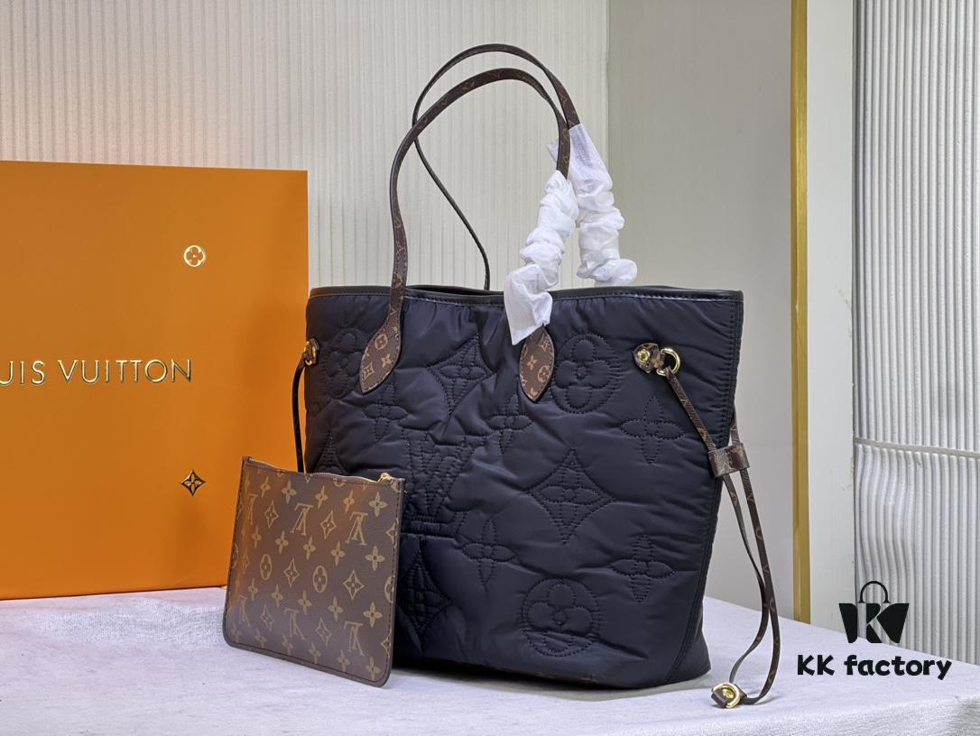Upgraded Premium Quality M40995 M21090 Down Fabric Medium Shopping Bag Louis Vuitton Reimagines the Iconic Neverfull Tote, Exploring Refined Interior Details