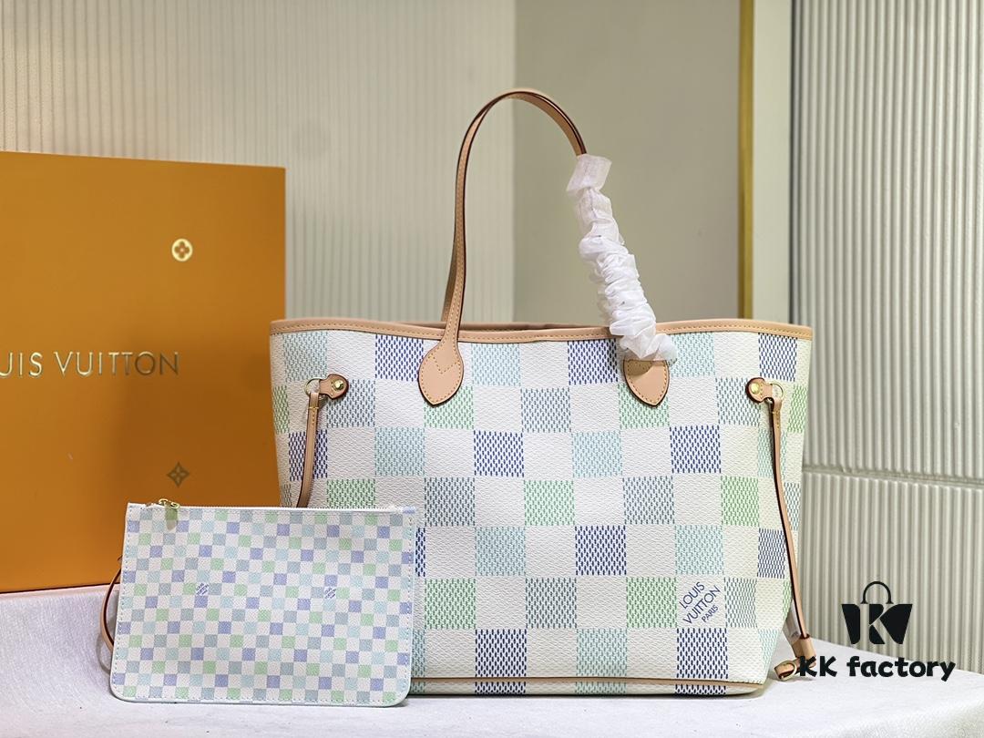 M40995 Medium Shopping Bag 💋💋 Louis Vuitton New Neverfull, A Fresh Take on a Classic Handbag