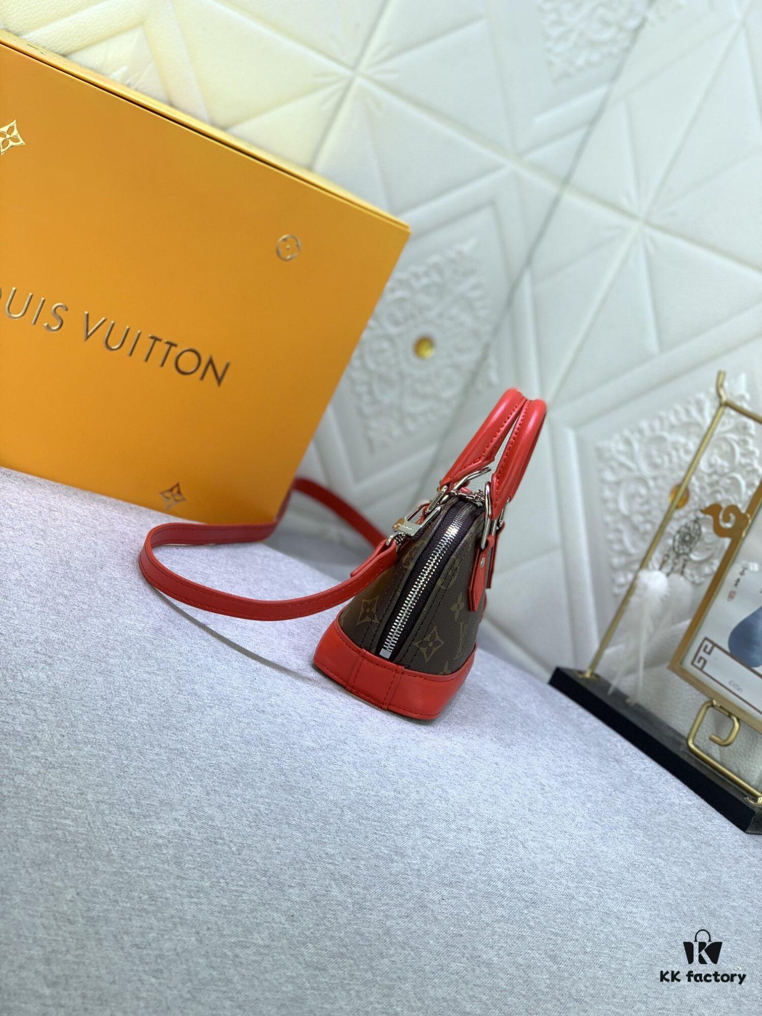 Upgraded Original 【Louis Vuitton Alma Nano Shell Bag】M82717 Monogram