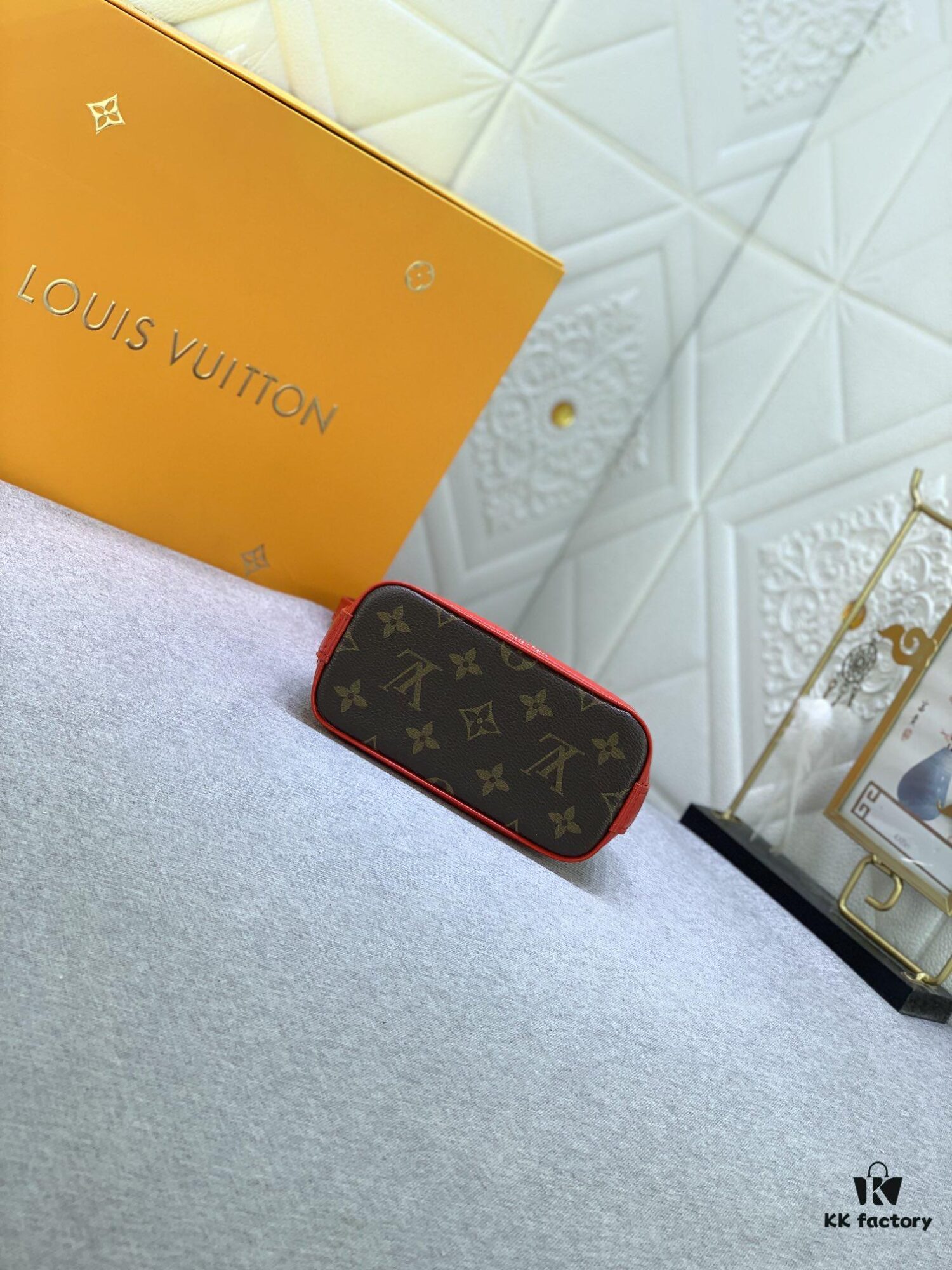 Upgraded Original 【Louis Vuitton Alma Nano Shell Bag】M82717 Monogram