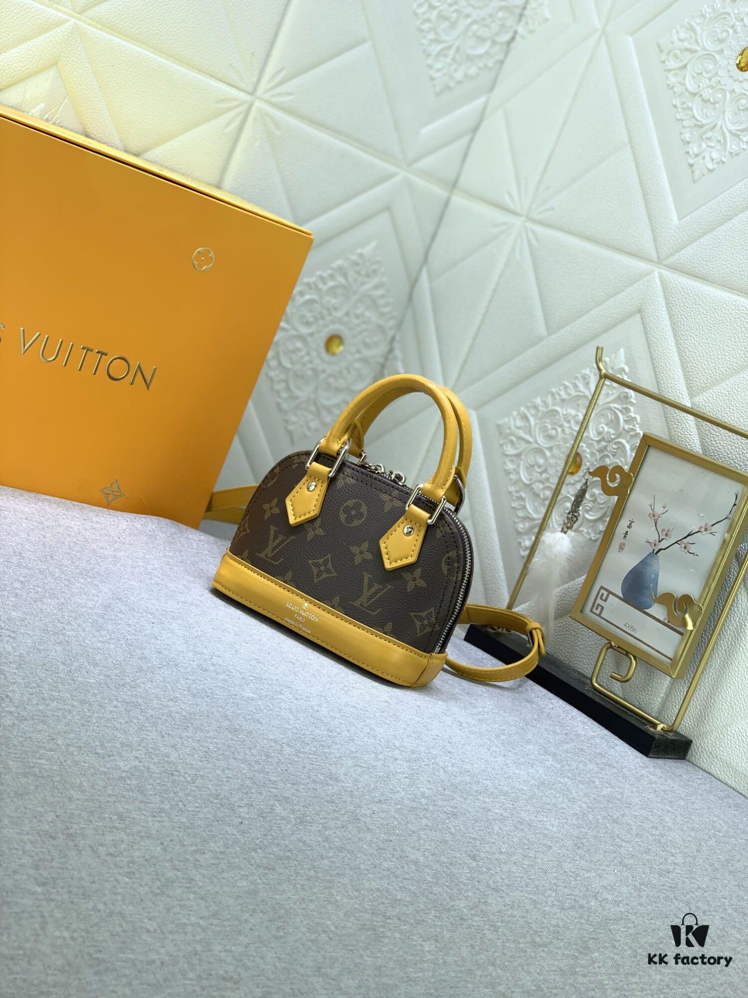 Upgraded Original 【Louis Vuitton Alma Nano Shell Bag】M82717 Monogram