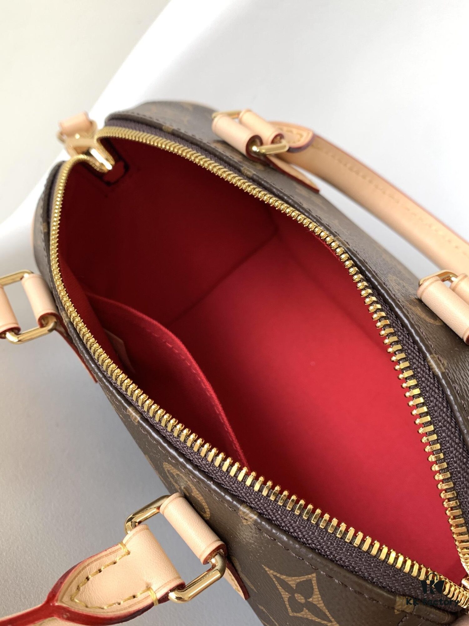 M46222 Beige M46234 Black [M45957 Black Adjustable Strap Not Available] ~ This Speedy Bandoulière 20 Handbag is crafted from Monogram canvas with cowhide leather trim and textile lining, continuing the iconic Louis Vuitton Speedy travel bag design in a compact size, featuring rolled leather handles and a detachable, adjustable fabric shoulder strap accented with signature woven branding details